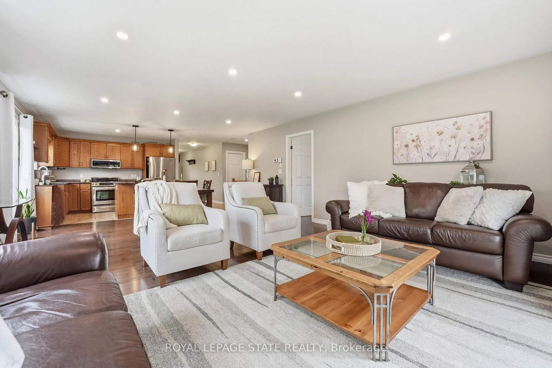 Photo 22 of 12 Millcroft Drive, Norfolk, Simcoe — HOMEH