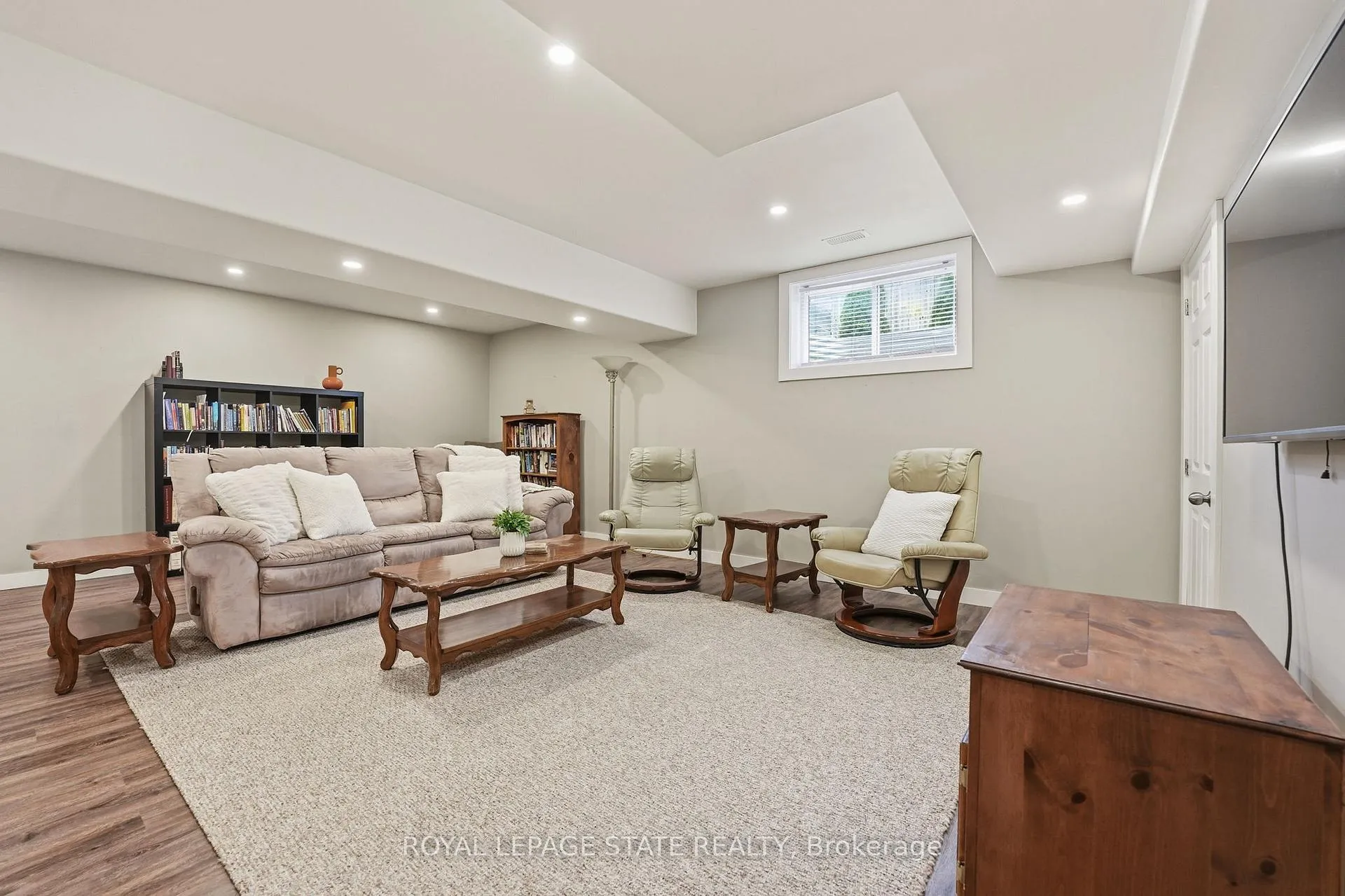 Photo 27 of 12 Millcroft Drive, Norfolk, Simcoe — HOMEH