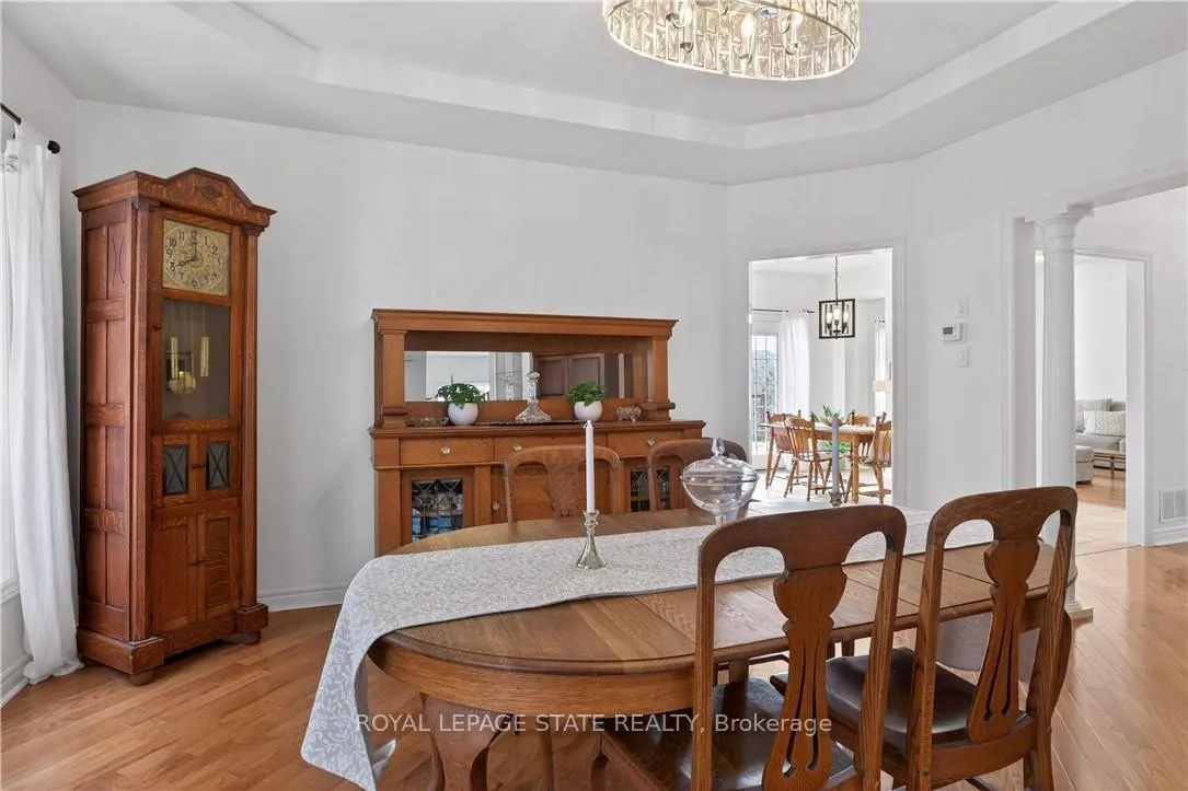 Photo 6 of 29 Gaines Avenue, Hamilton, Dundas — HOMEH