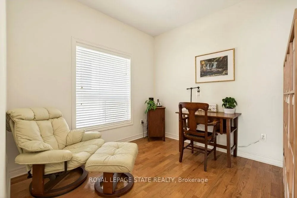 Photo 15 of 29 Gaines Avenue, Hamilton, Dundas — HOMEH