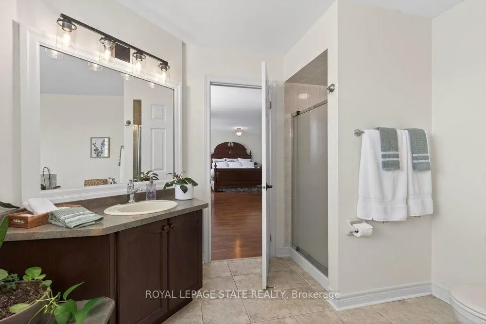 Photo 22 of 29 Gaines Avenue, Hamilton, Dundas — HOMEH