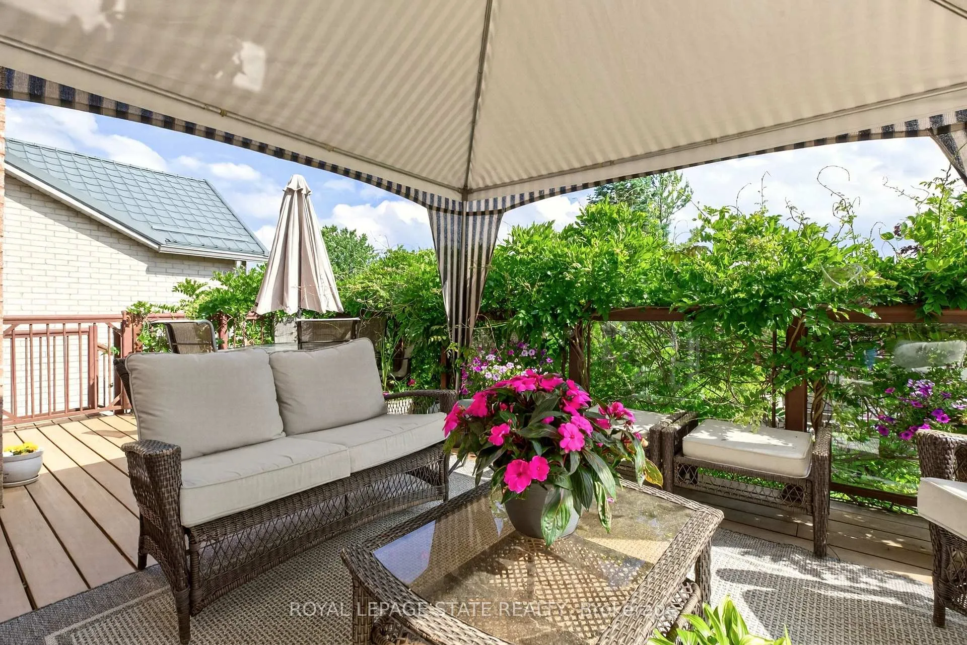 Photo 47 of 29 Gaines Avenue, Hamilton, Dundas — HOMEH