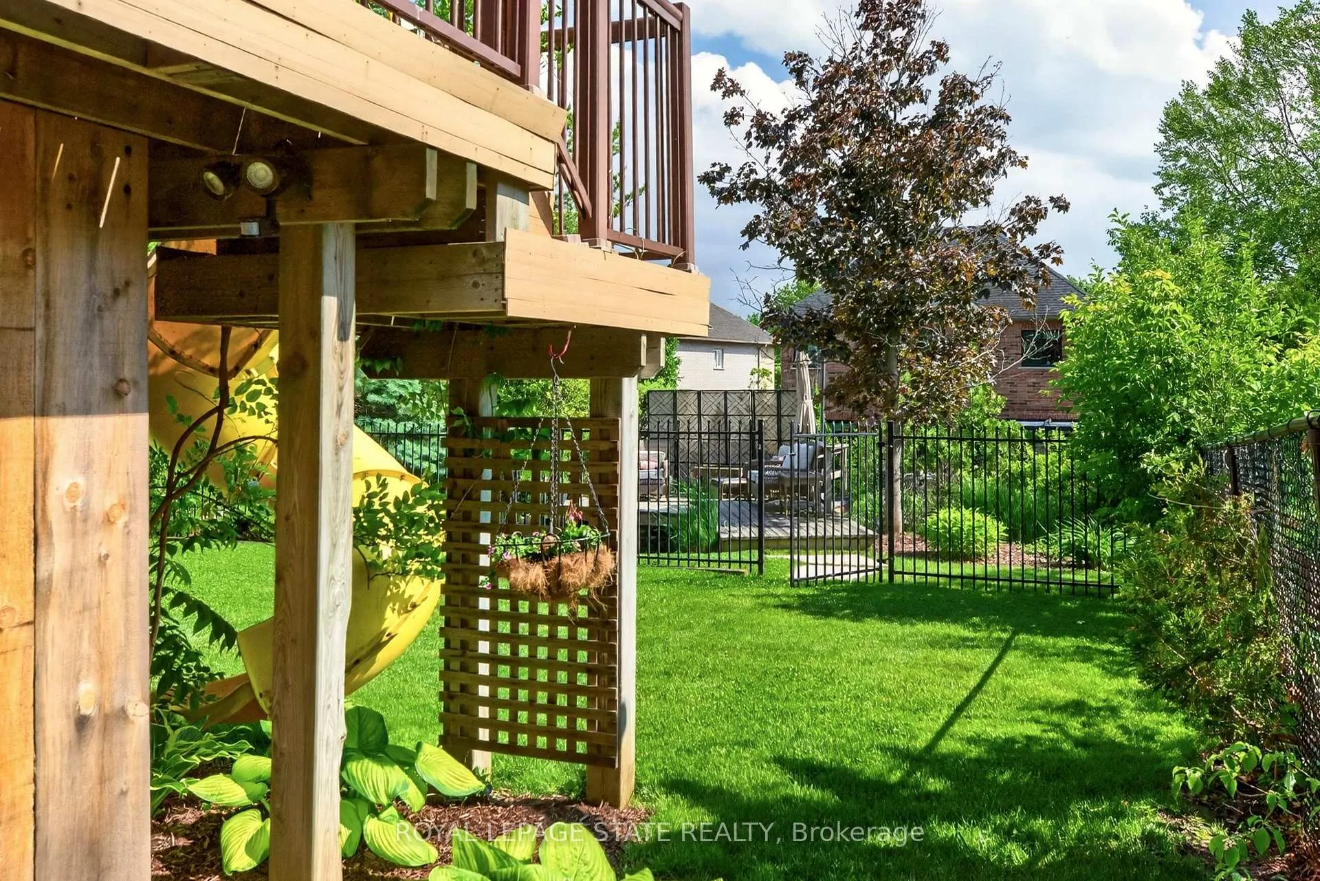 Photo 48 of 29 Gaines Avenue, Hamilton, Dundas — HOMEH