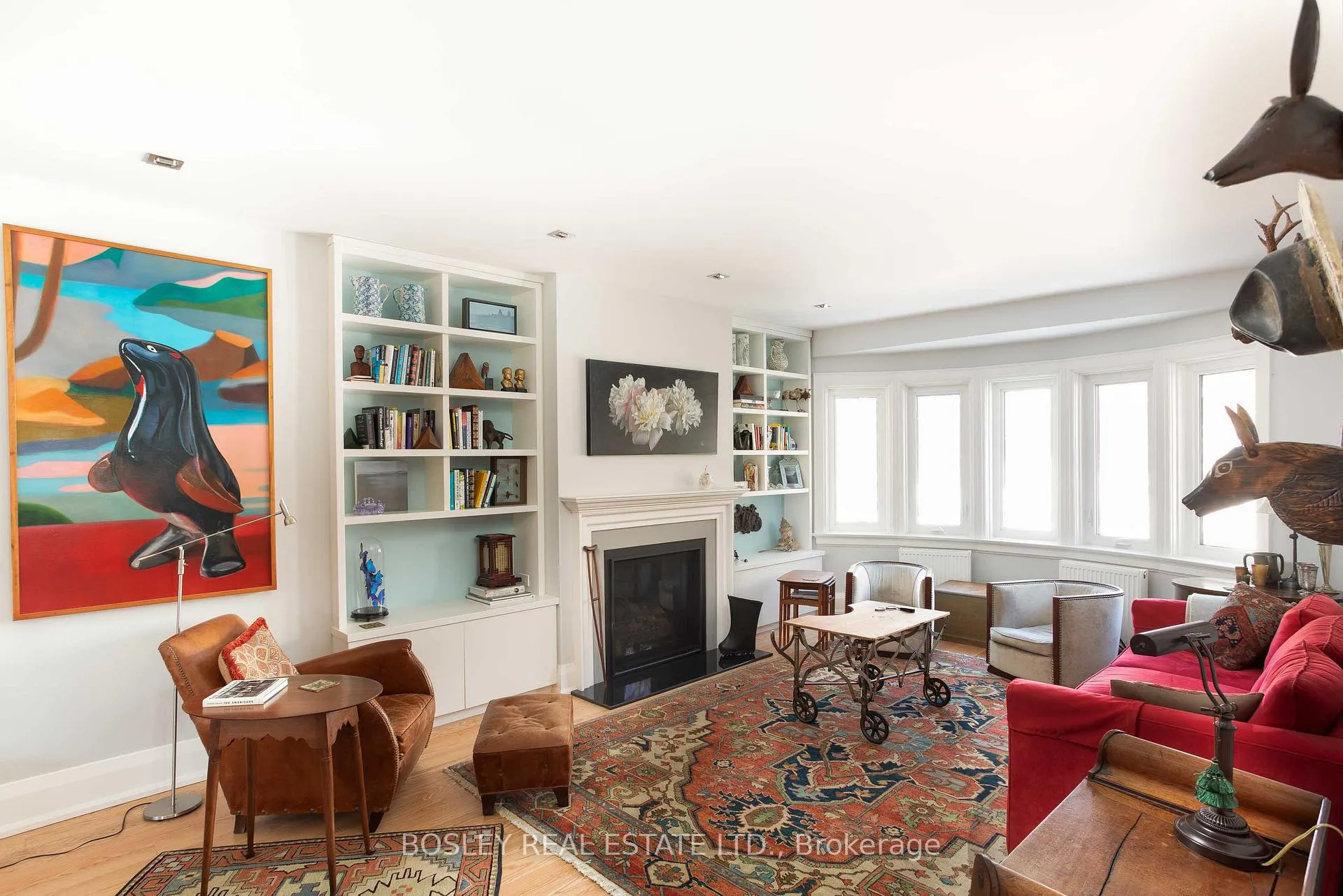 Photo 3 of 9 Indian Valley Crescent, Toronto, High Park-Swansea — HOMEH