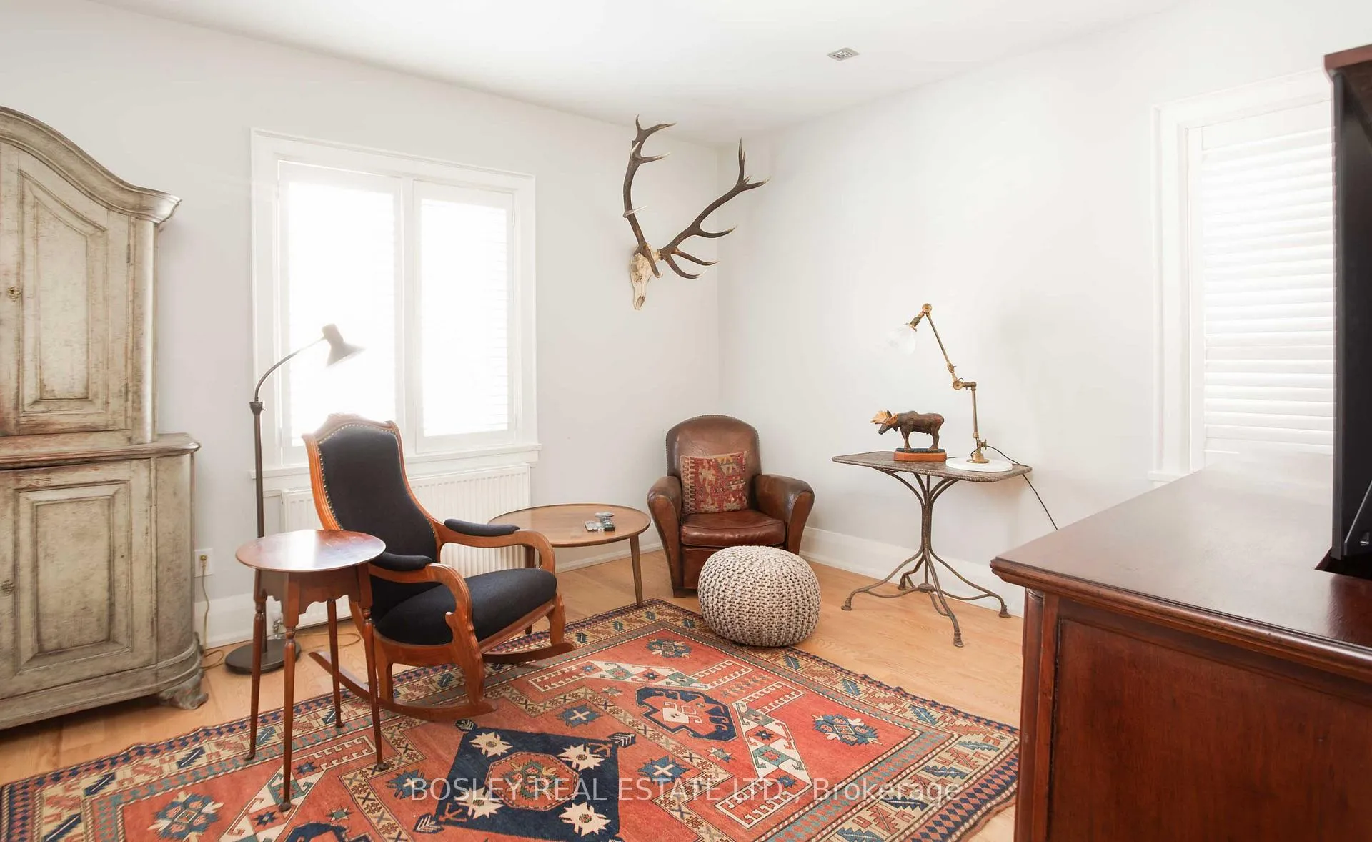 Photo 16 of 9 Indian Valley Crescent, Toronto, High Park-Swansea — HOMEH
