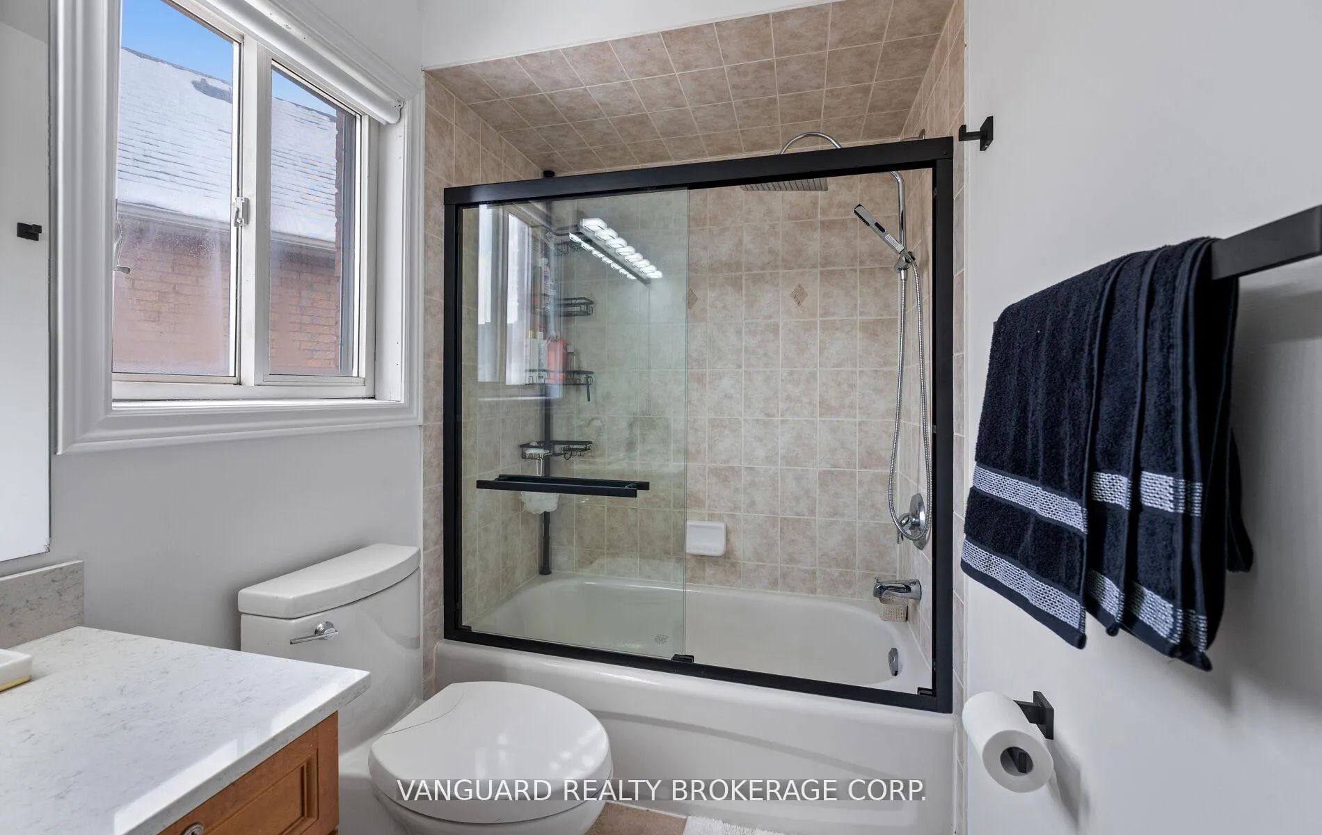 Photo 41 of 1130 Little Crescent, Milton, Clarke — HOMEH