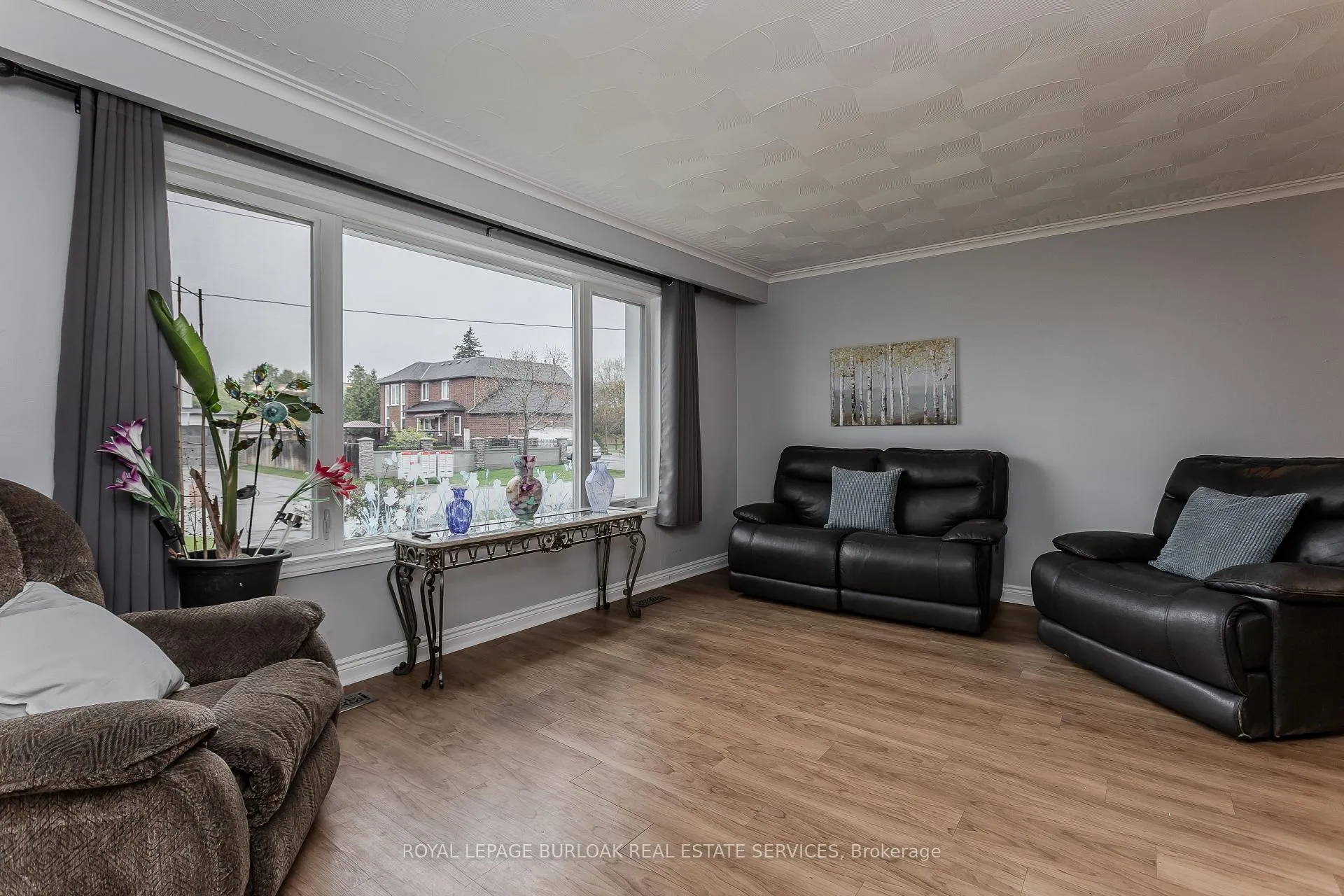 Photo 9 of 283 Vilma Drive, Oakville, Bronte — HOMEH