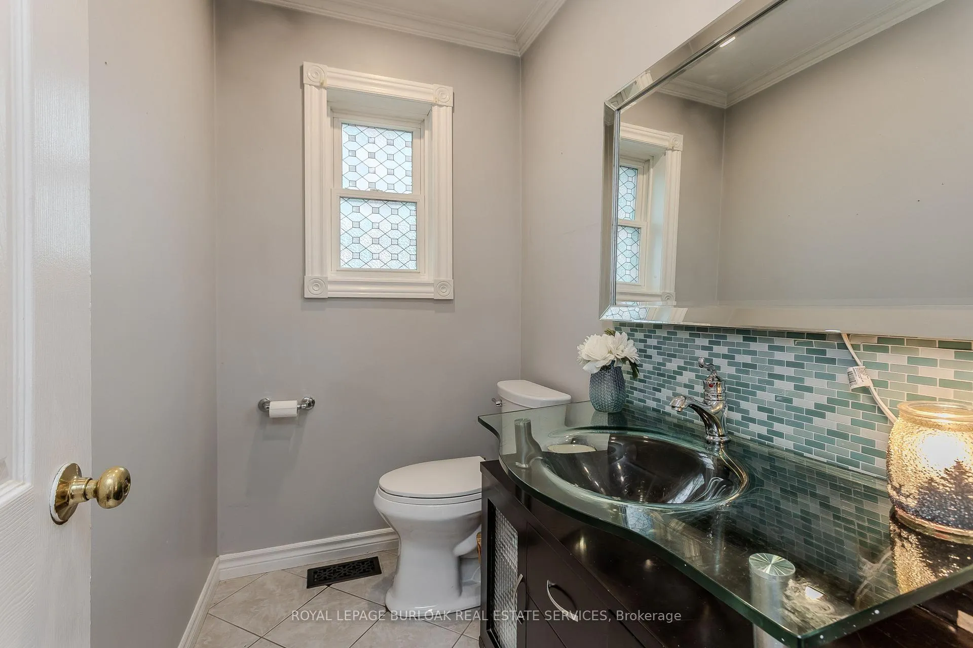 Photo 19 of 283 Vilma Drive, Oakville, Bronte — HOMEH