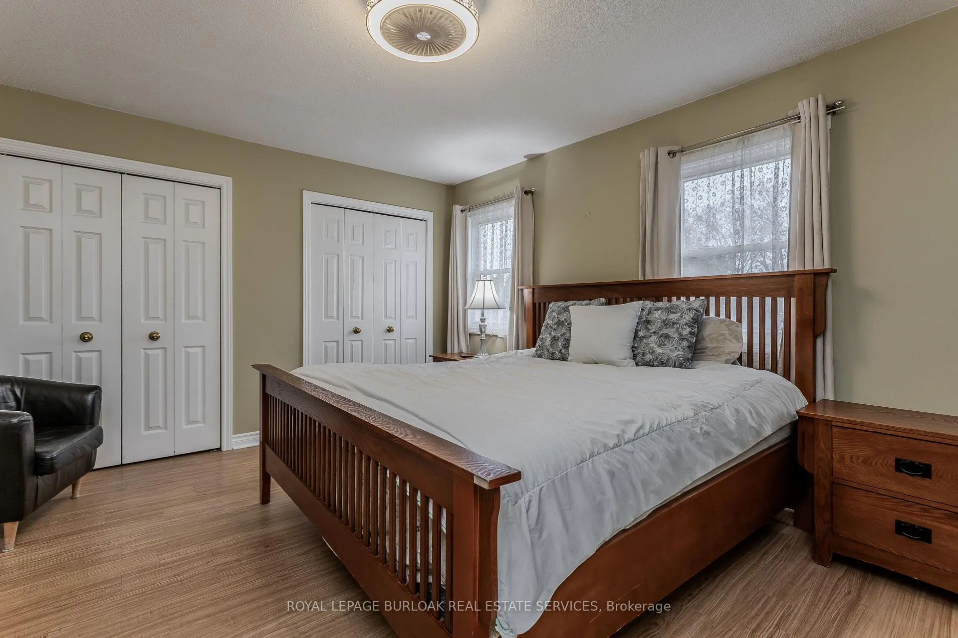 Photo 24 of 283 Vilma Drive, Oakville, Bronte — HOMEH