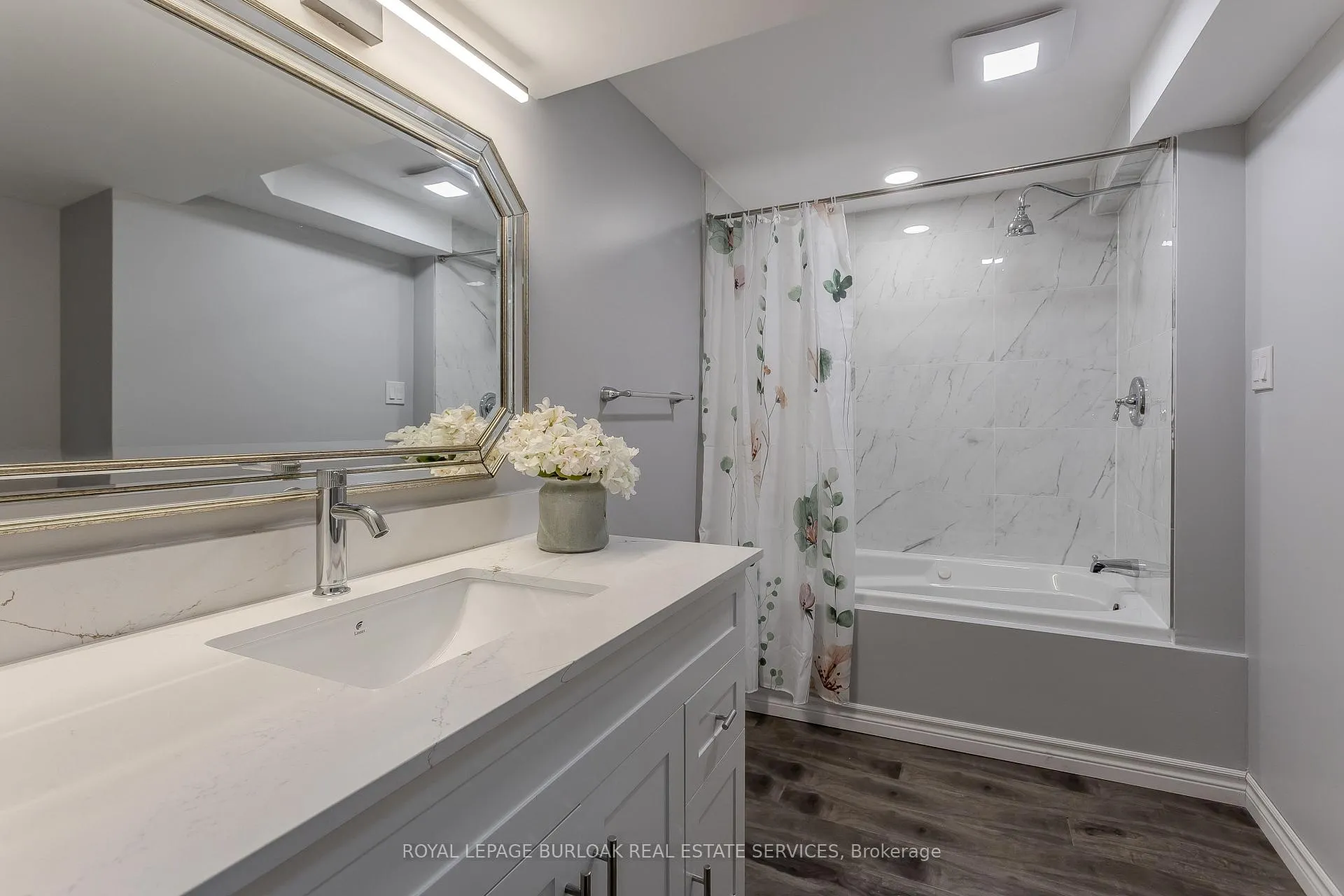 Photo 35 of 283 Vilma Drive, Oakville, Bronte — HOMEH