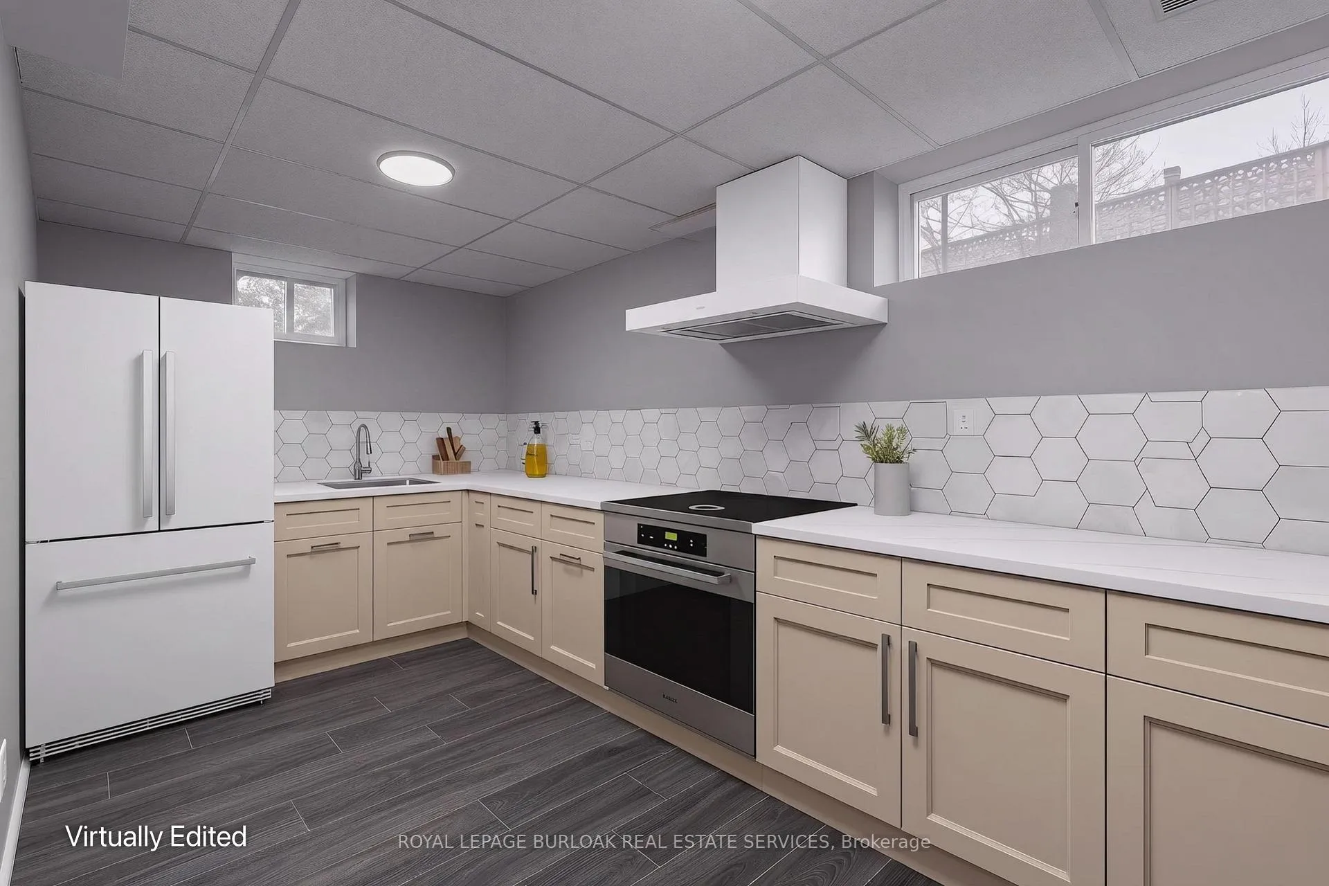 Photo 39 of 283 Vilma Drive, Oakville, Bronte — HOMEH