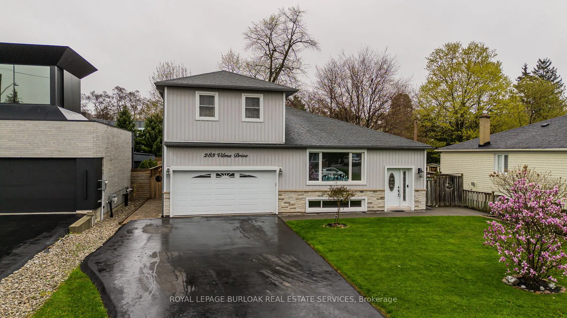 Photo 42 of 283 Vilma Drive, Oakville, Bronte — HOMEH