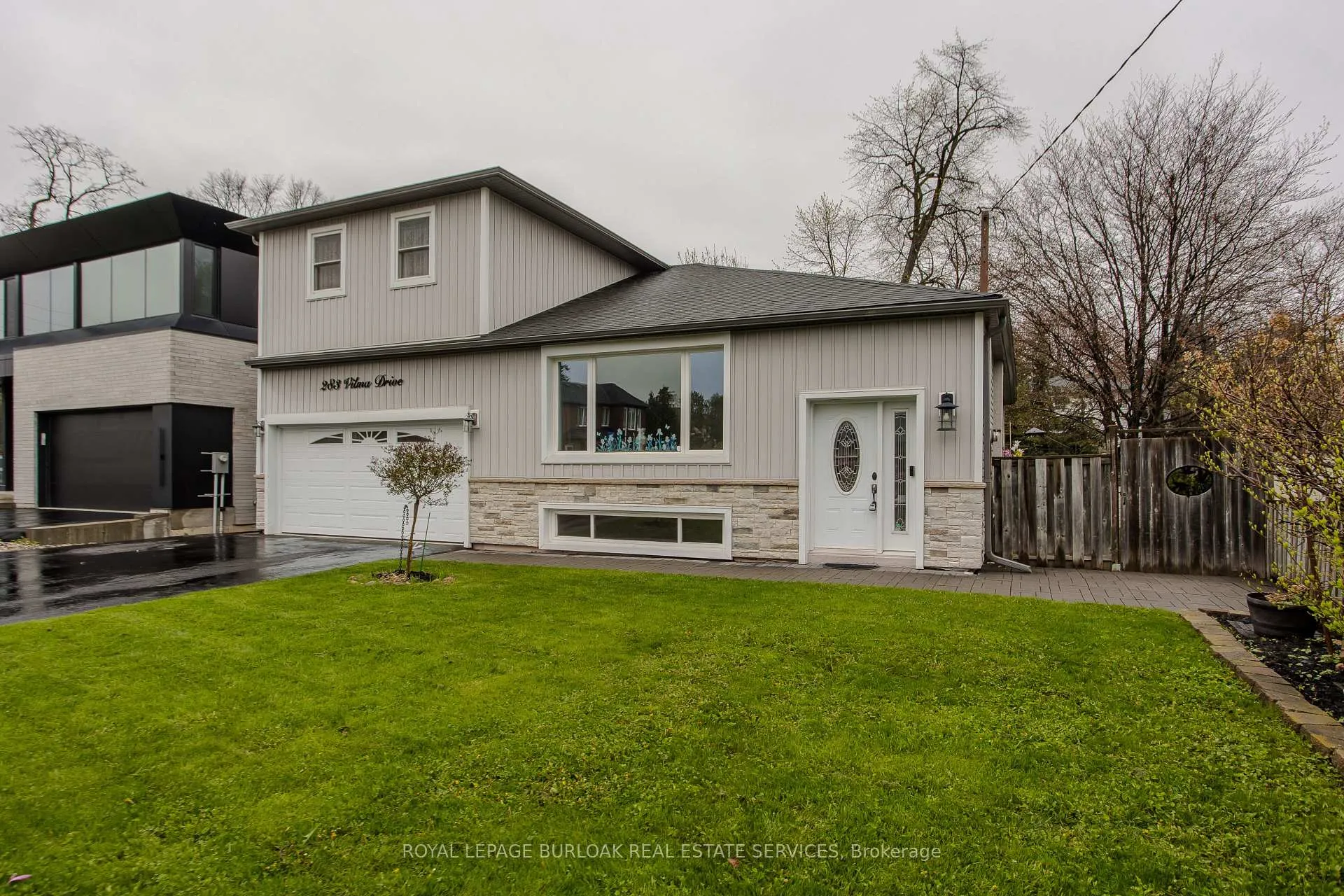 Photo 43 of 283 Vilma Drive, Oakville, Bronte — HOMEH
