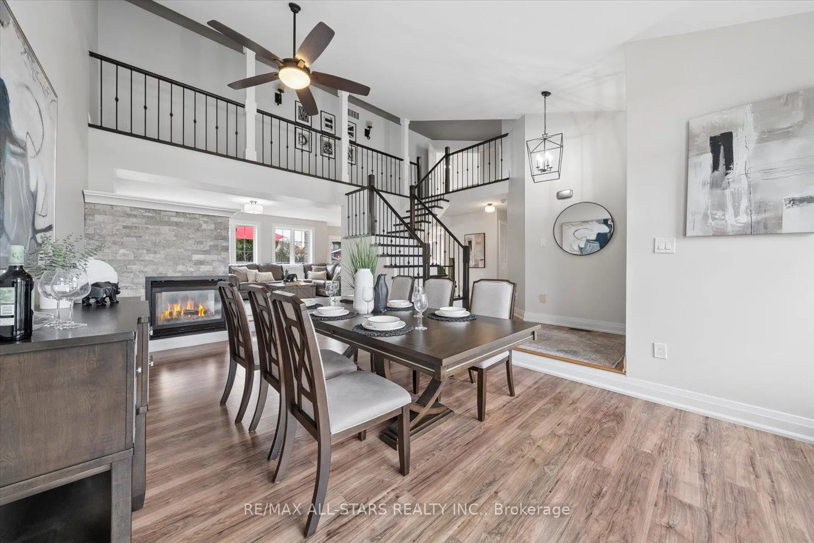 Photo 7 of 114 Kingsridge Road, Barrie, Bayshore — HOMEH