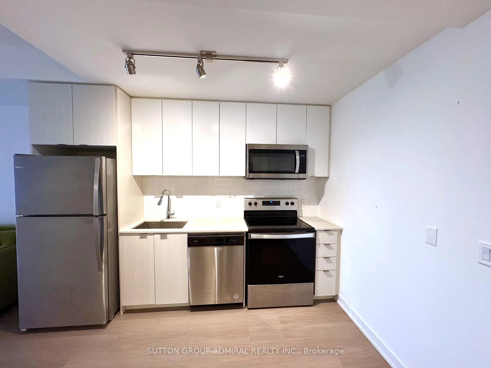 Photo 14 of Unit 520, 859 The Queensway, Etobicoke, Stonegate-Queensway — HOMEH