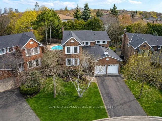 Photo 4 of 24 Garnish Green, Markham, Markham Village — HOMEH