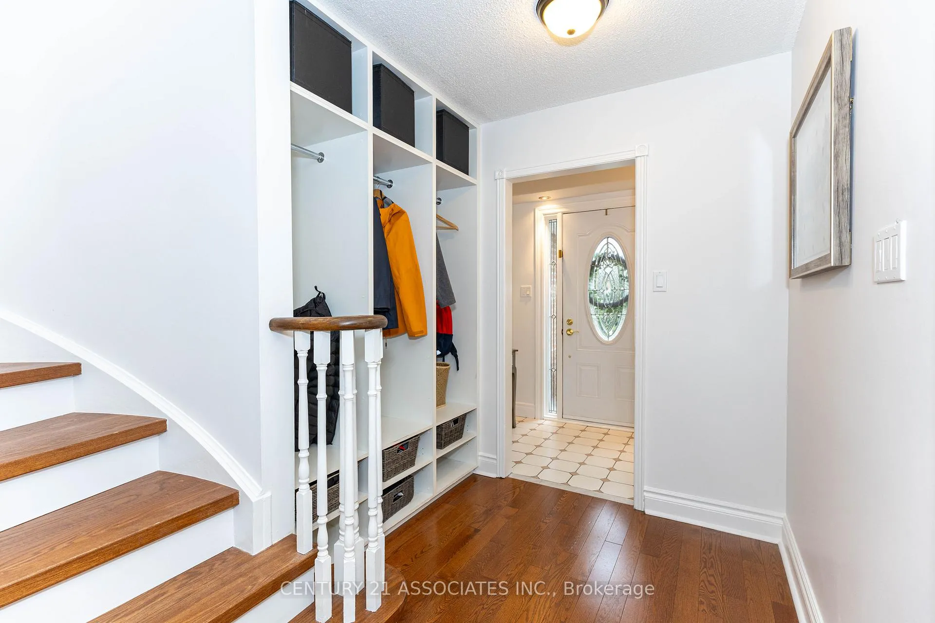 Photo 10 of 24 Garnish Green, Markham, Markham Village — HOMEH