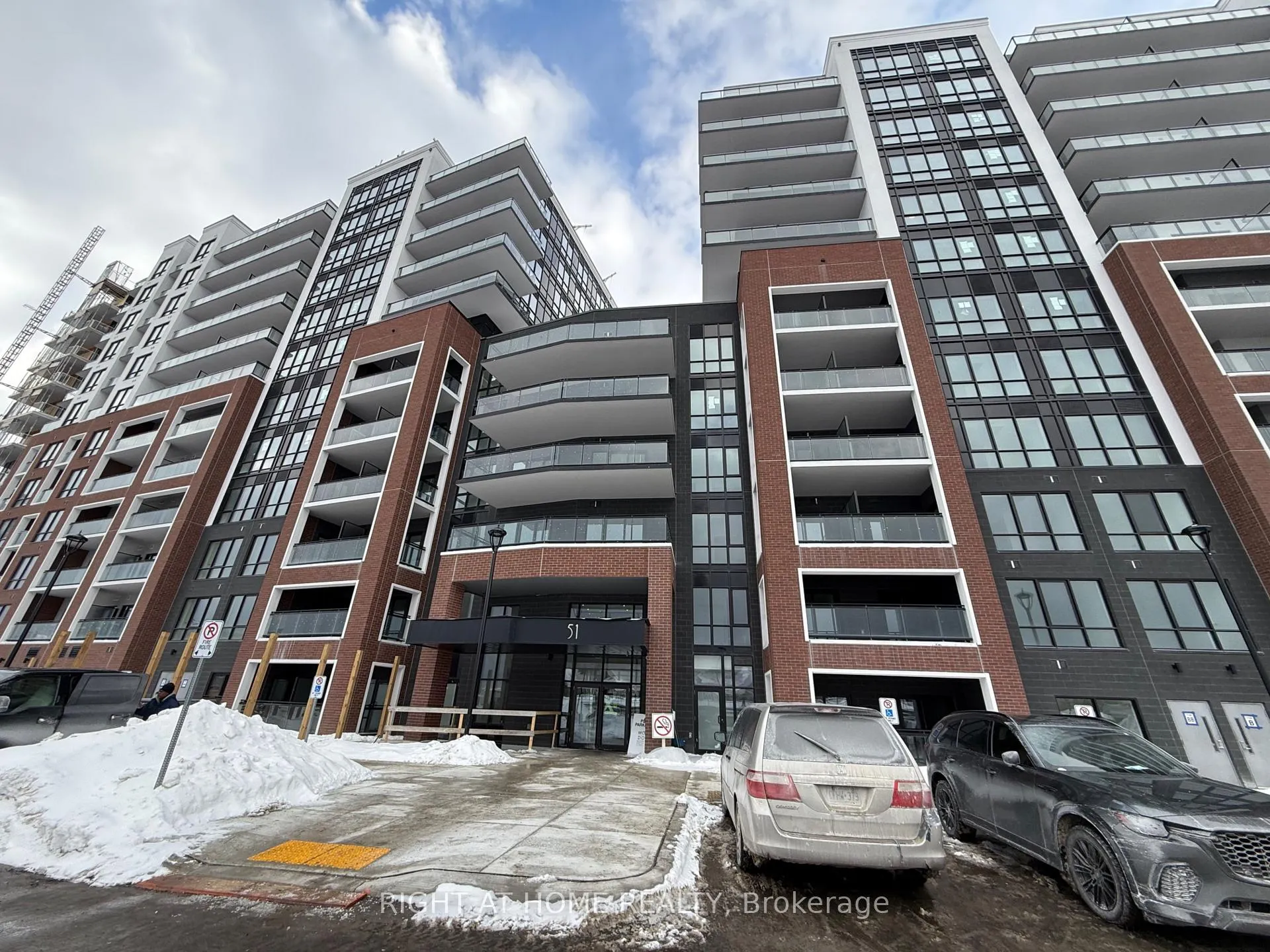 Photo 1 of Unit 313, 51 Clarington Boulevard, Clarington, Bowmanville — HOMEH