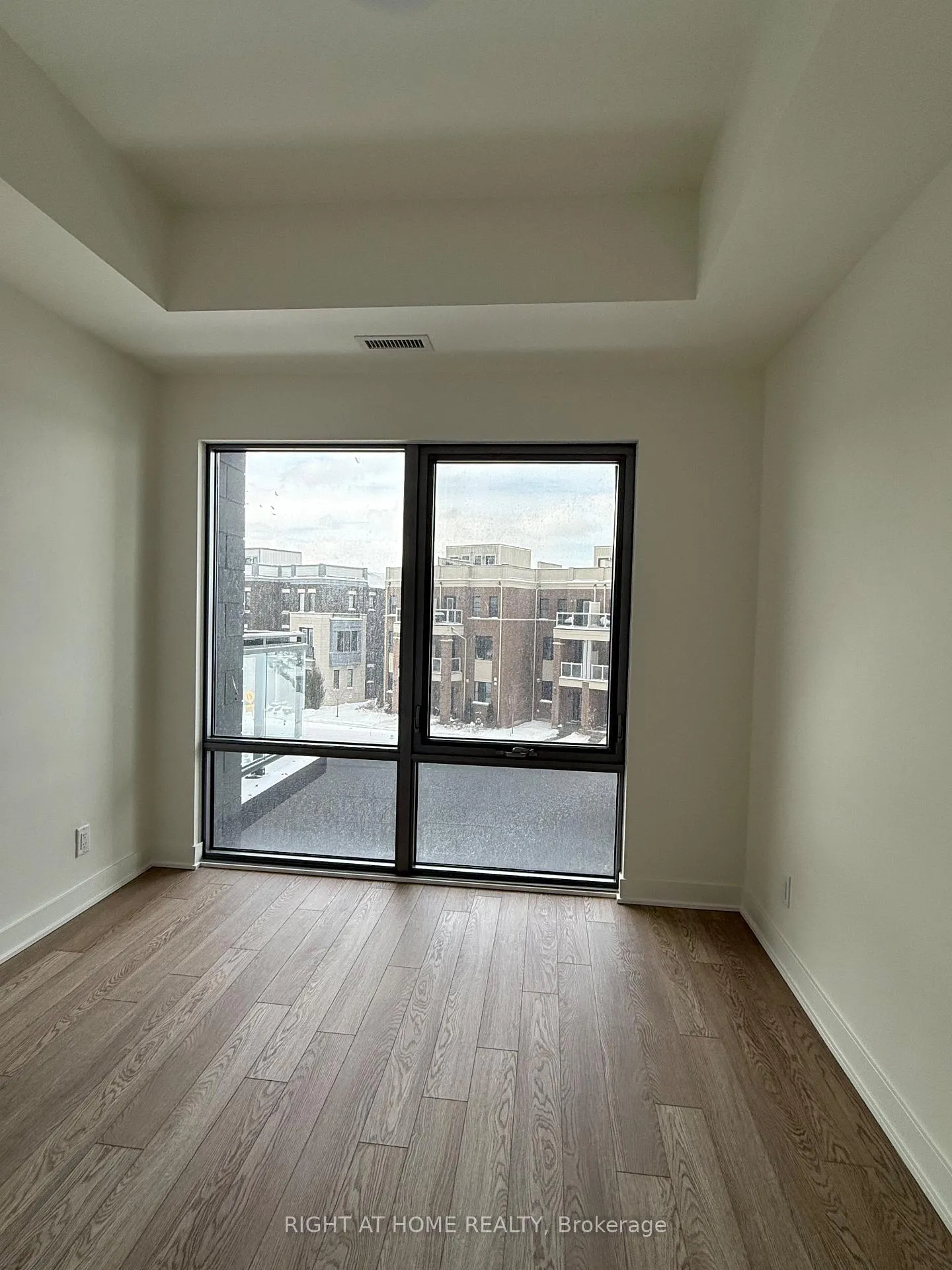 Photo 11 of Unit 313, 51 Clarington Boulevard, Clarington, Bowmanville — HOMEH
