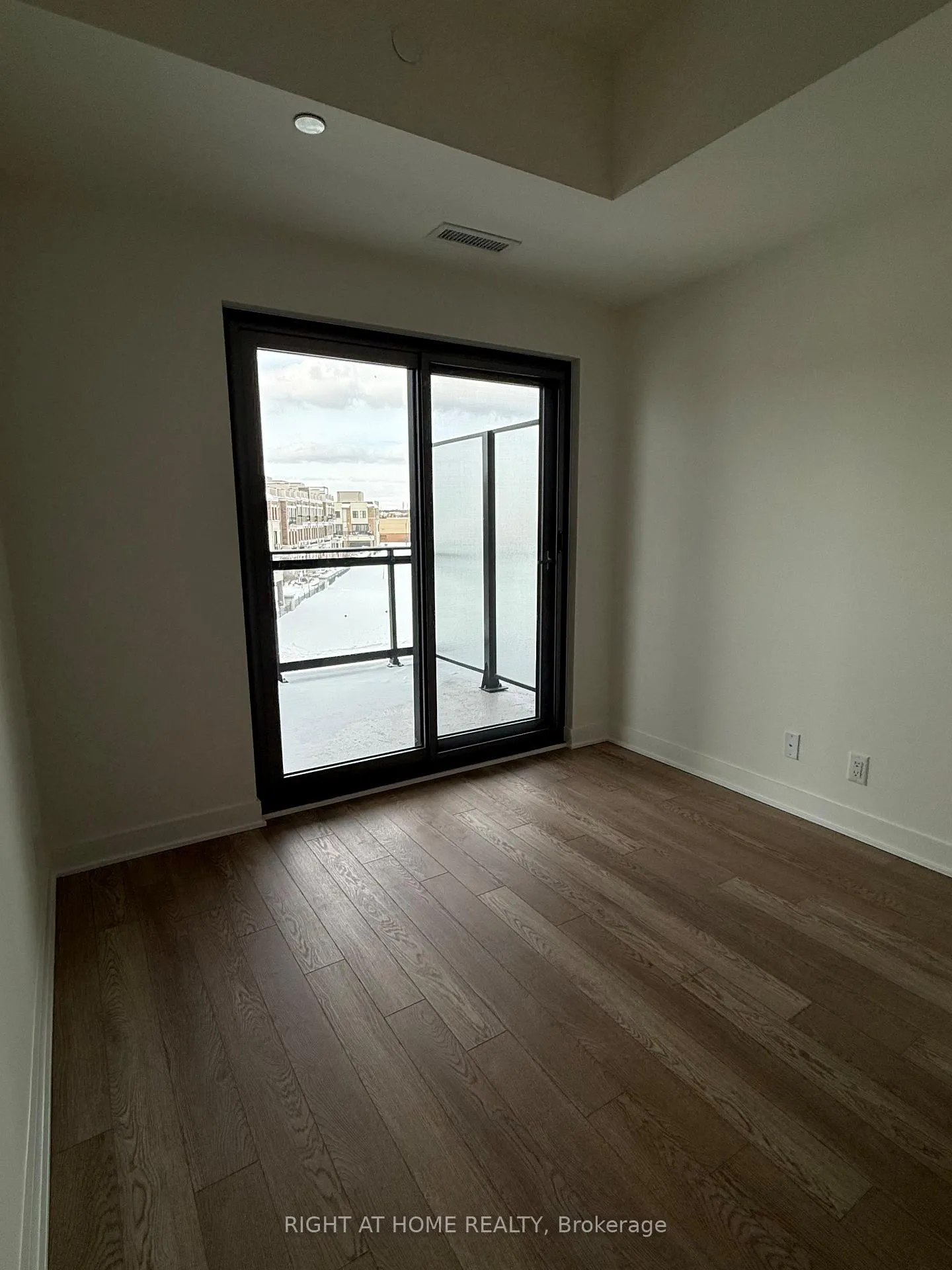 Photo 15 of Unit 313, 51 Clarington Boulevard, Clarington, Bowmanville — HOMEH
