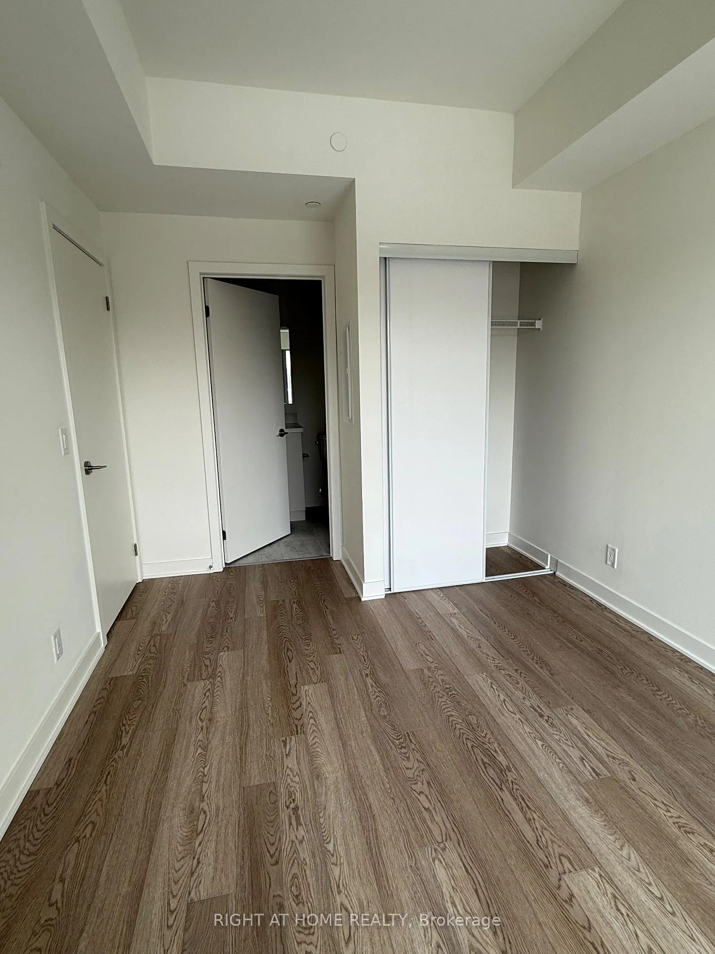 Photo 16 of Unit 313, 51 Clarington Boulevard, Clarington, Bowmanville — HOMEH