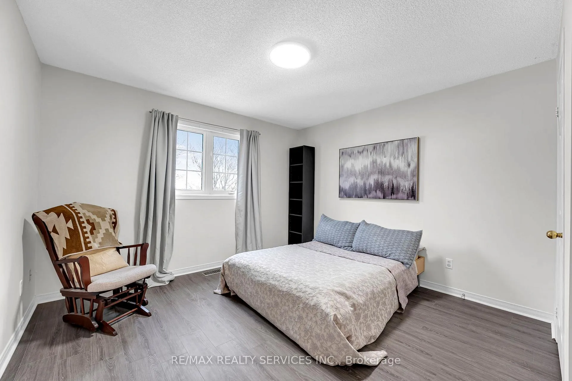 Photo 26 of 46 Ryegrass Crescent, Brampton, Snelgrove — HOMEH