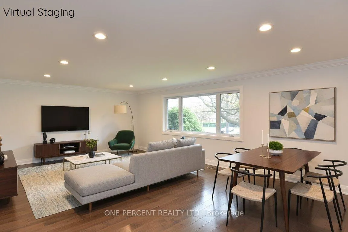 Photo 7 of 1338 De Quincy Crescent, Burlington, Mountainside — HOMEH