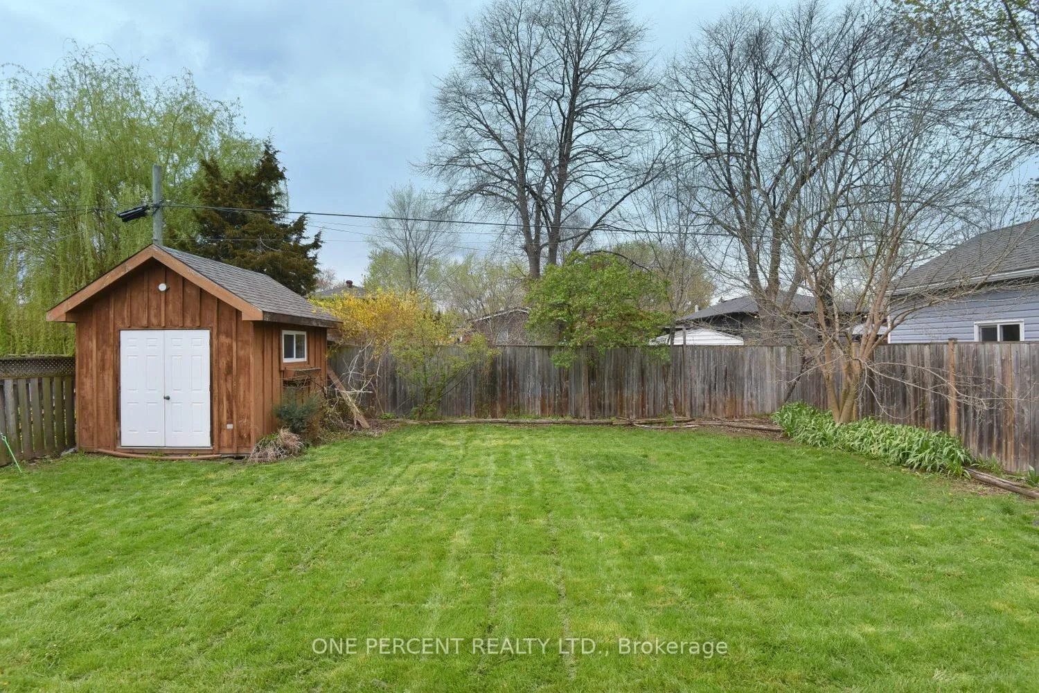 Photo 35 of 1338 De Quincy Crescent, Burlington, Mountainside — HOMEH