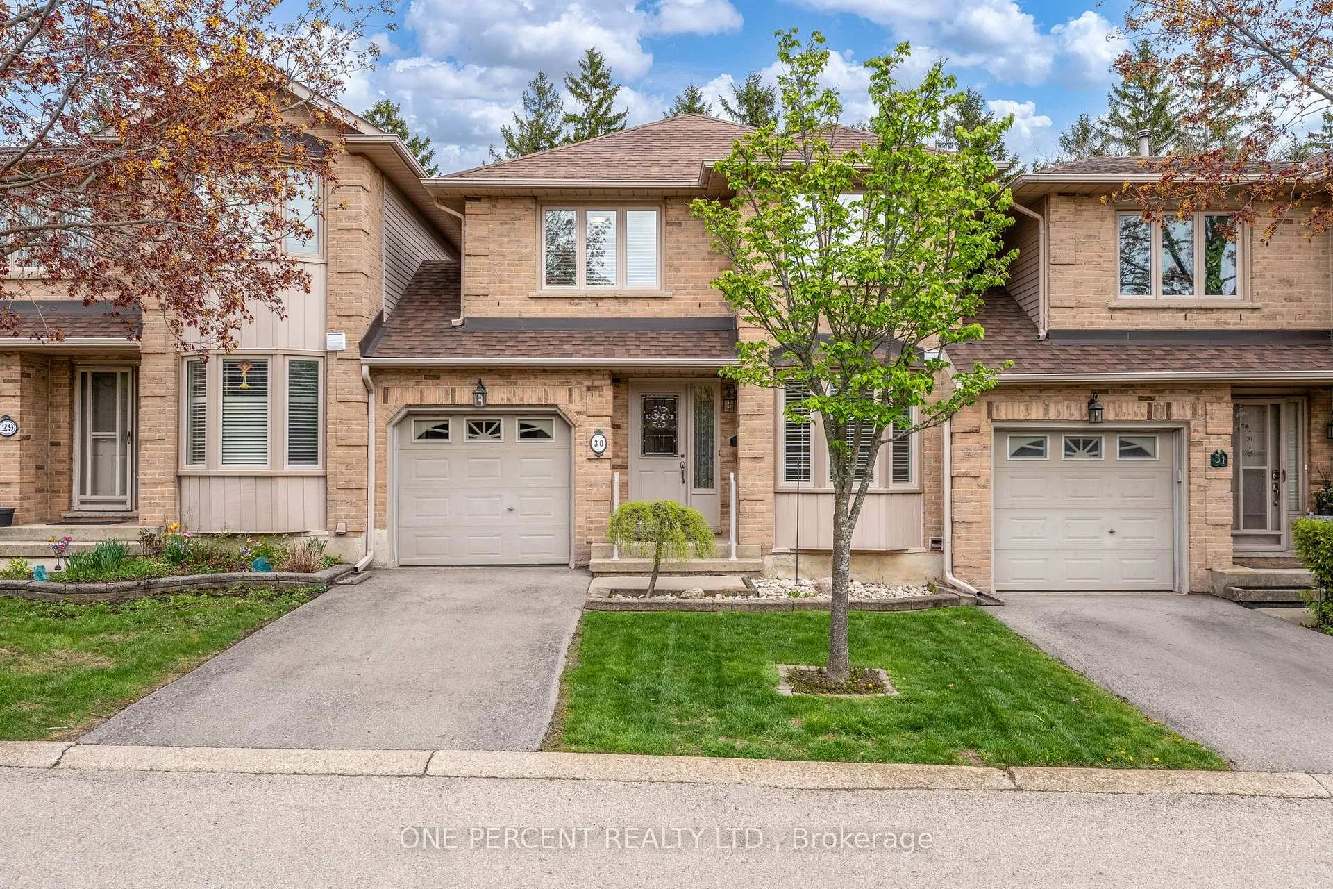 Photo 1 of Unit 30, 800 Upper Paradise Road, Hamilton, Gurnett — HOMEH