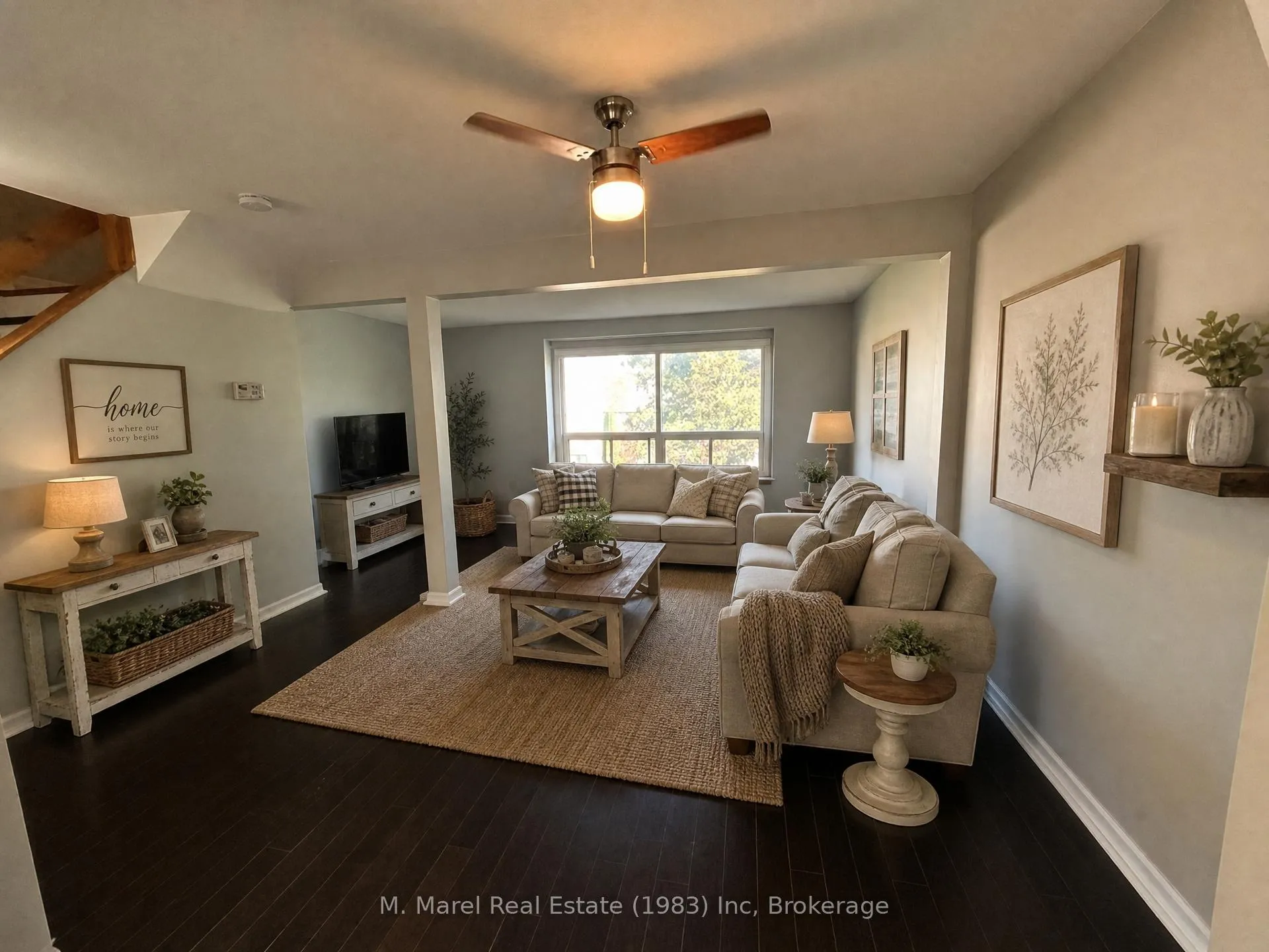 Photo 3 of Unit 33, 125 Bonaventure Drive, Hamilton, Gilbert — HOMEH