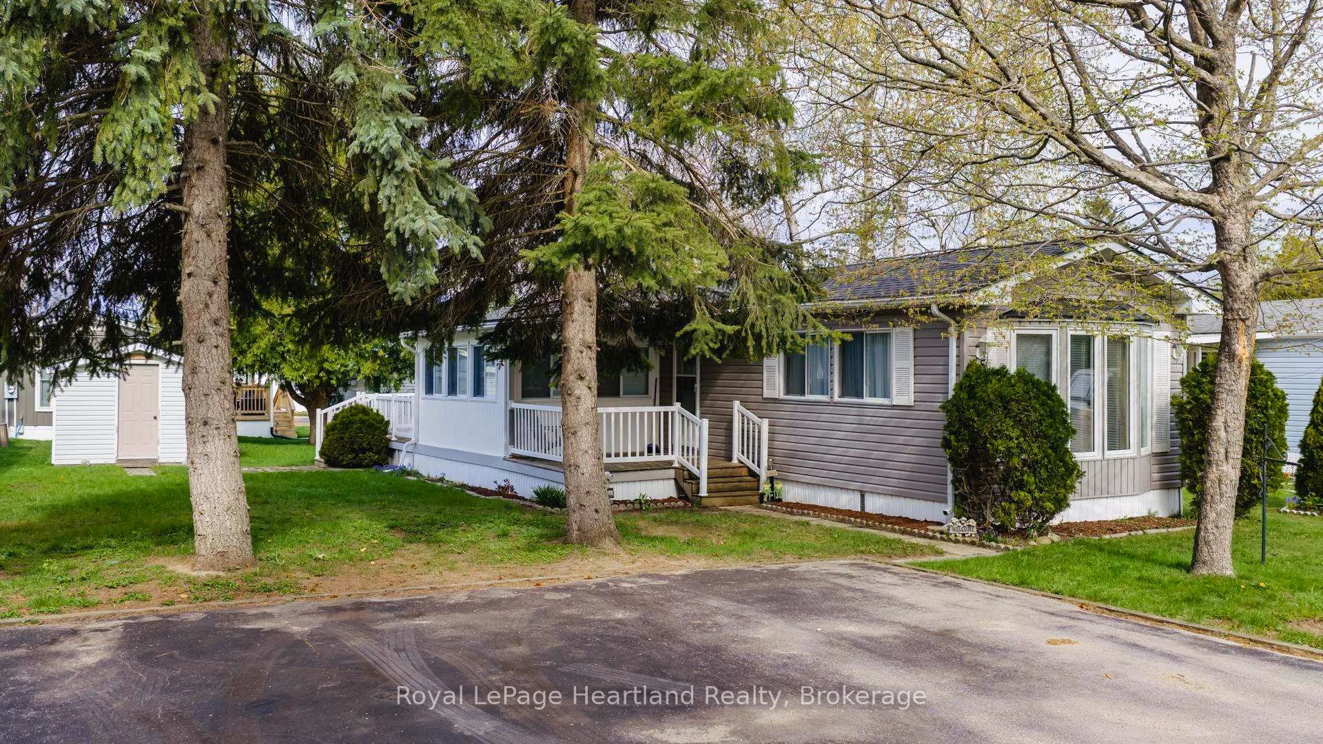 Photo of 55 Cherokee Lane