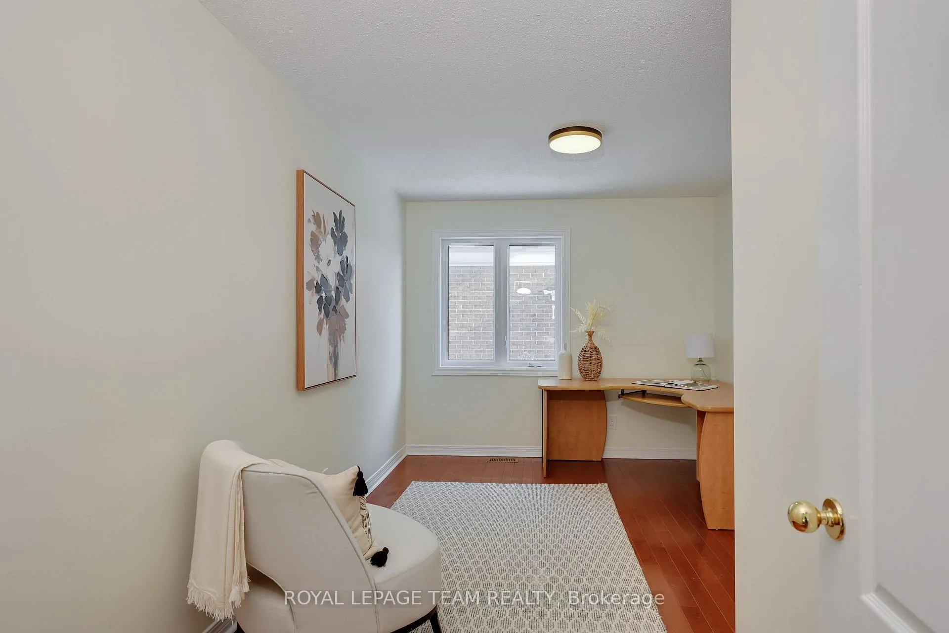 Photo 5 of 8 Saddlebrook Street, Ottawa, Centrepointe — HOMEH
