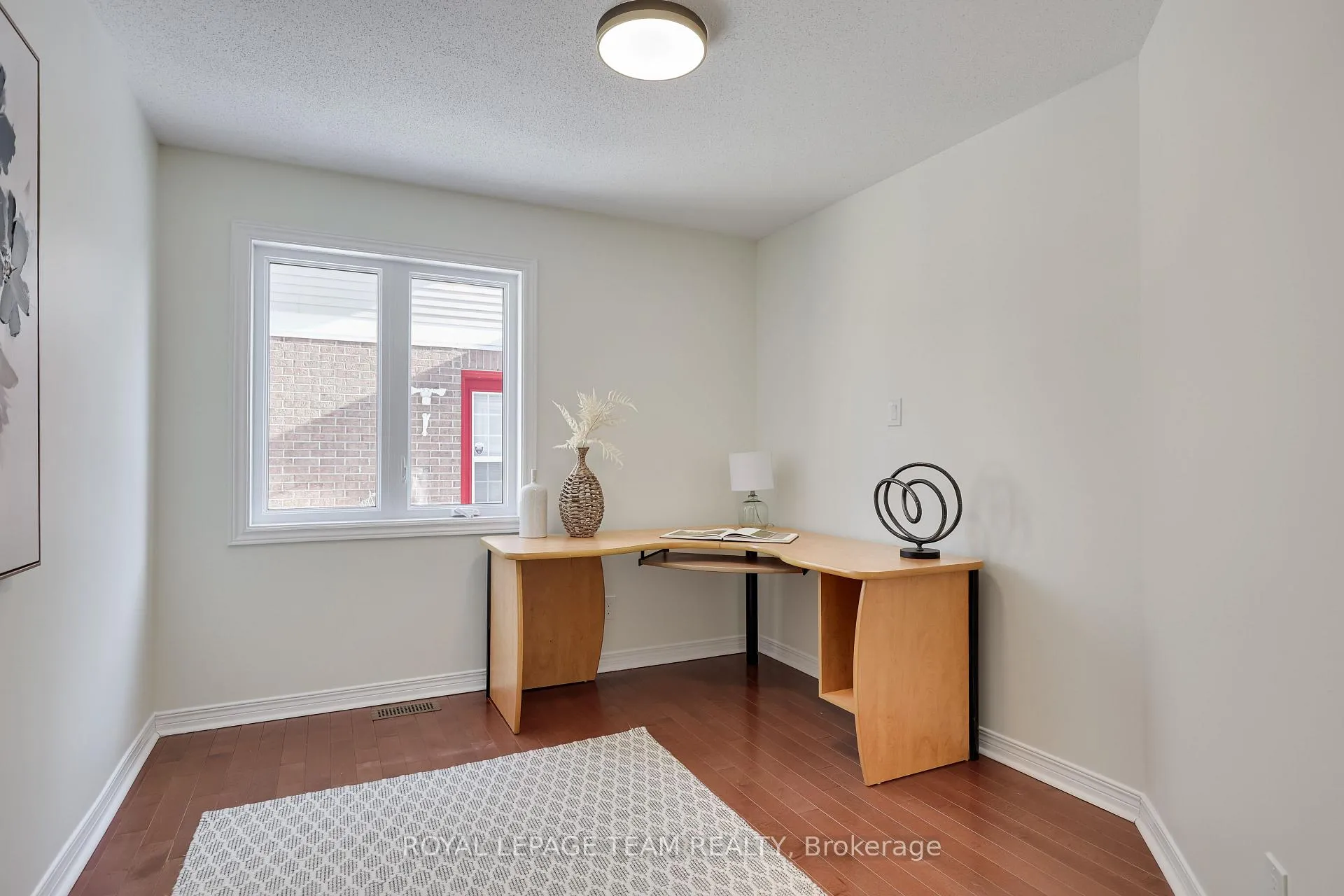 Photo 6 of 8 Saddlebrook Street, Ottawa, Centrepointe — HOMEH
