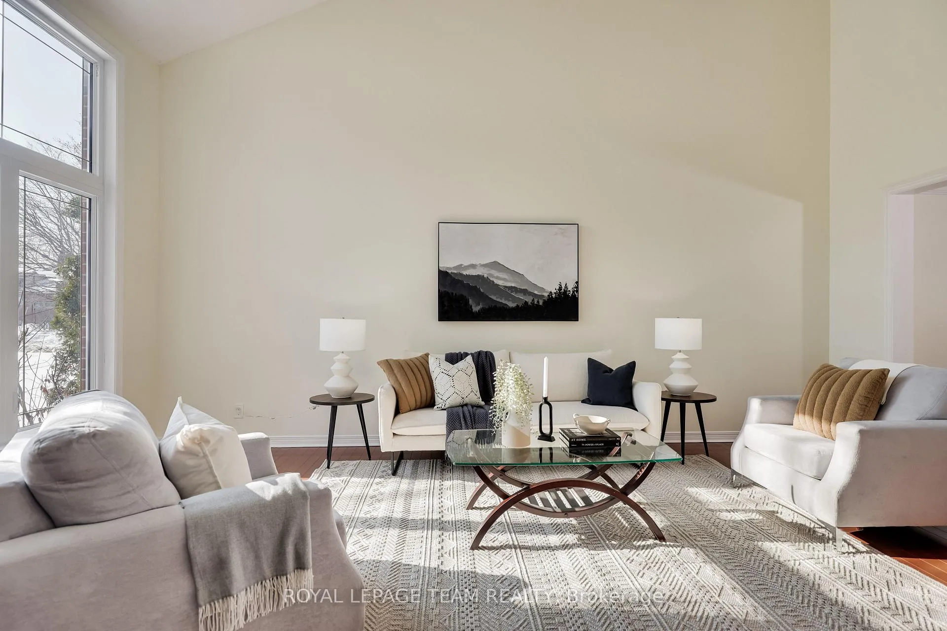 Photo 8 of 8 Saddlebrook Street, Ottawa, Centrepointe — HOMEH