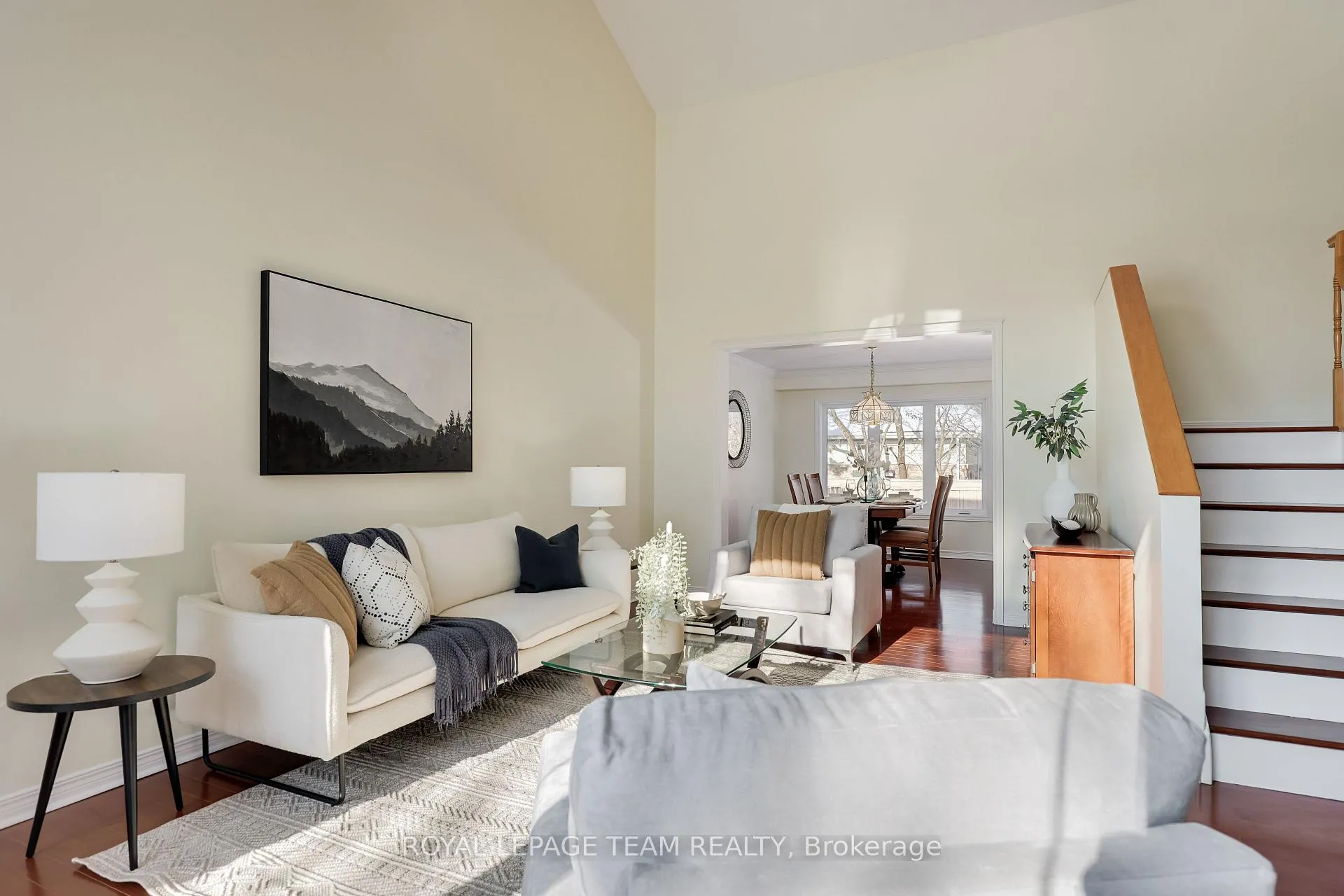 Photo 9 of 8 Saddlebrook Street, Ottawa, Centrepointe — HOMEH