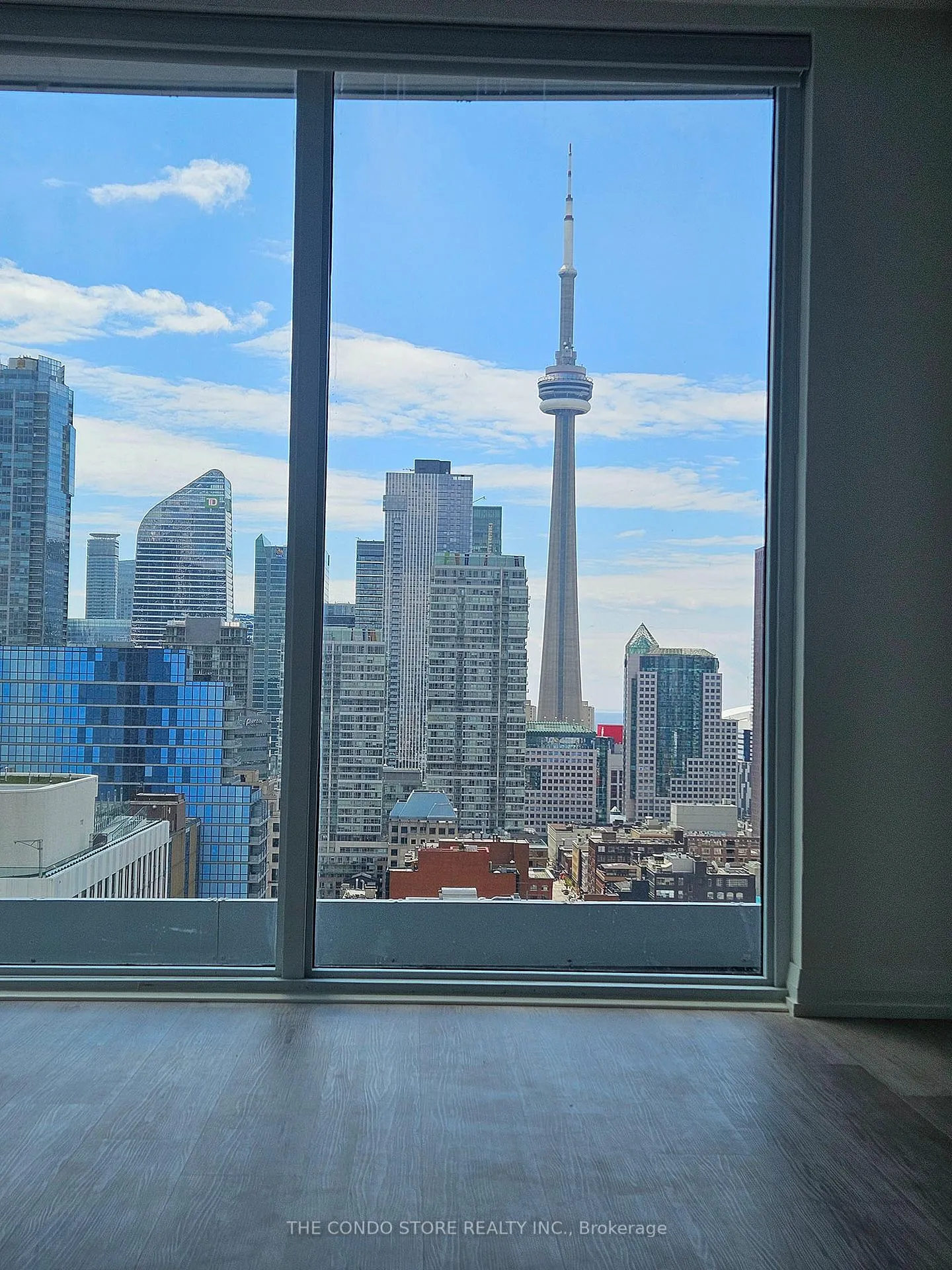 Photo 3 of Unit 2305, 280 Dundas Street W, Toronto, Kensington-Chinatown — HOMEH
