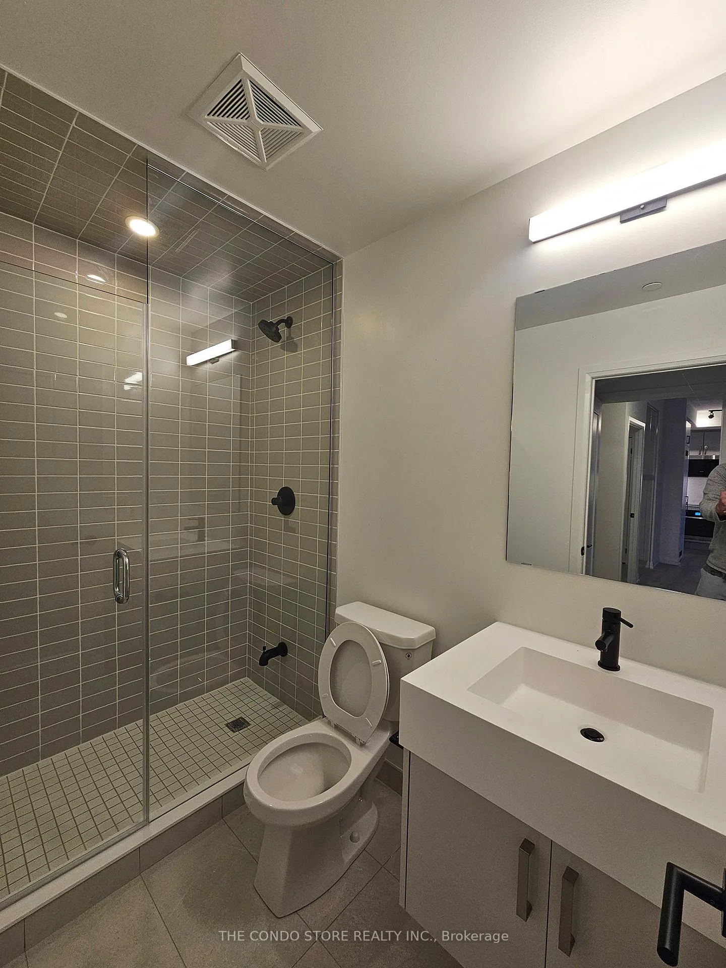 Photo 10 of Unit 2305, 280 Dundas Street W, Toronto, Kensington-Chinatown — HOMEH