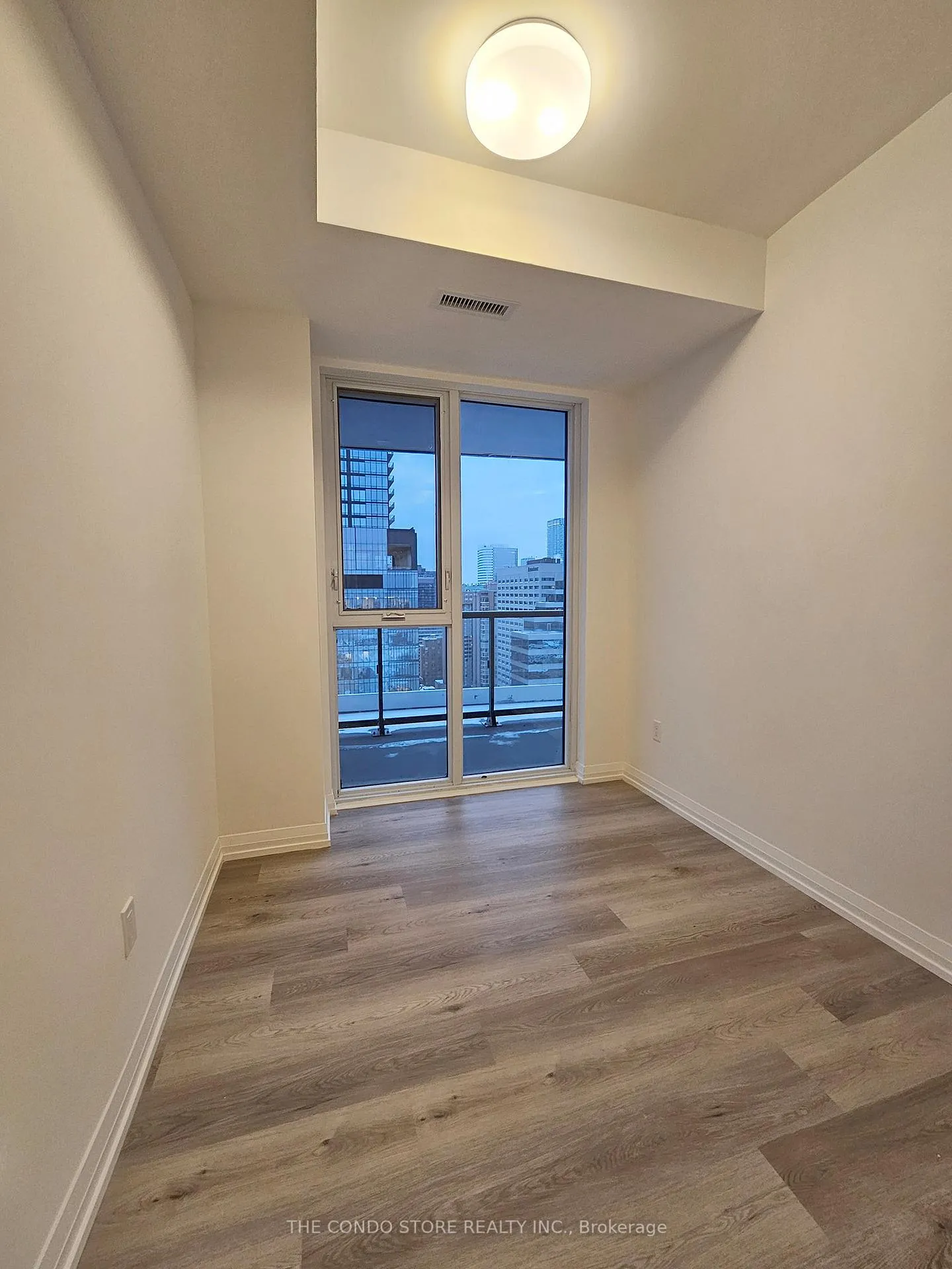Photo 19 of Unit 2305, 280 Dundas Street W, Toronto, Kensington-Chinatown — HOMEH