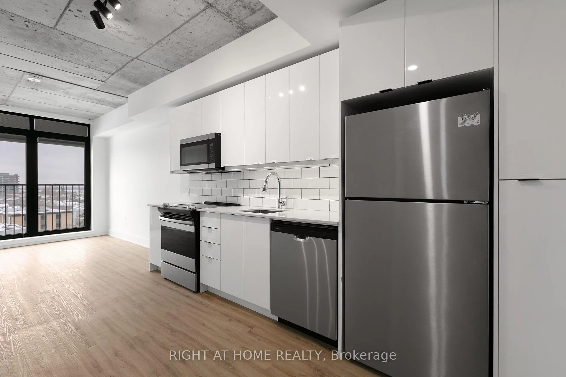 Photo 3 of Unit 310, 377 Winona Avenue, Ottawa, Westboro South — HOMEH