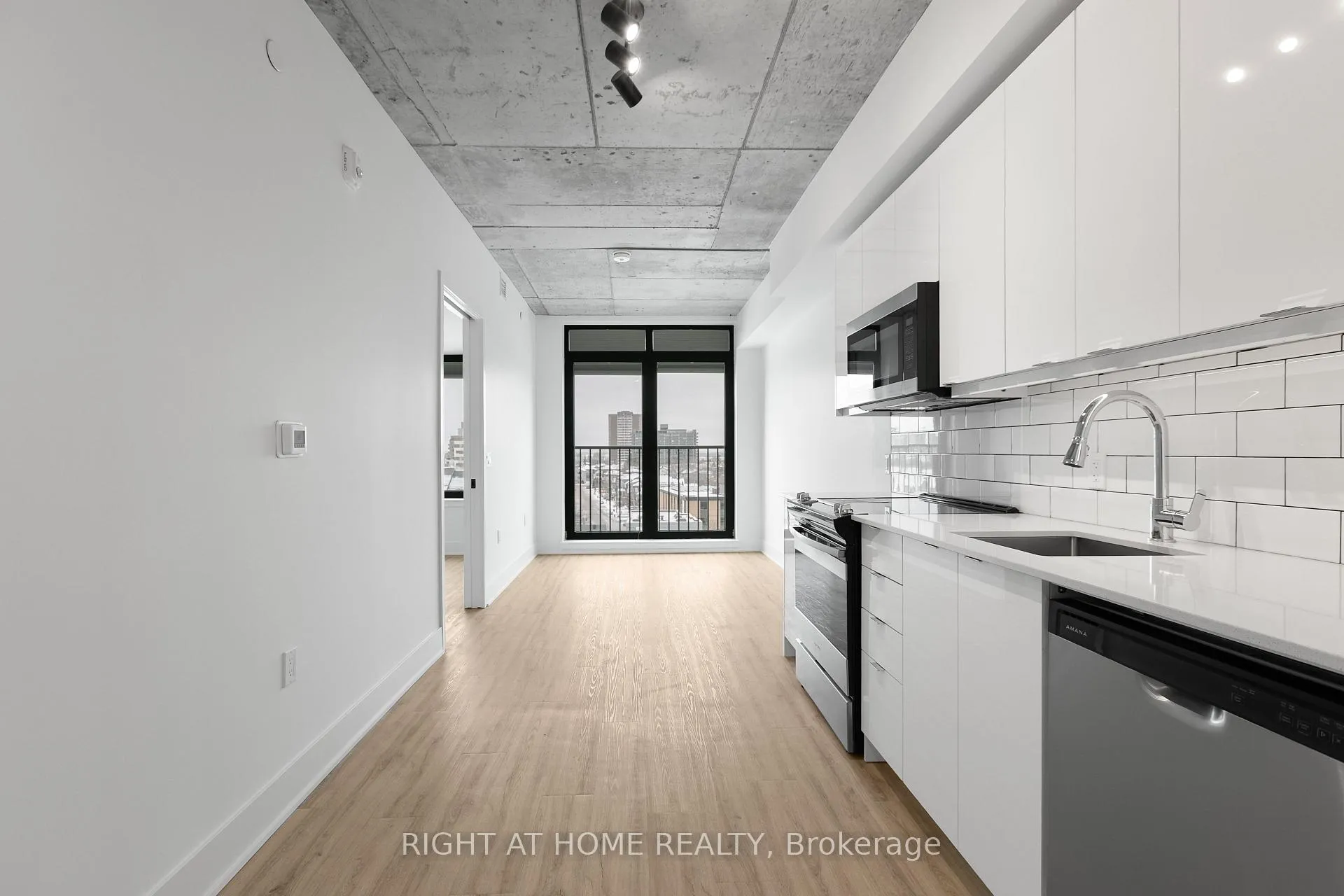 Photo 4 of Unit 610, 377 Winona Avenue, Ottawa, Westboro South — HOMEH