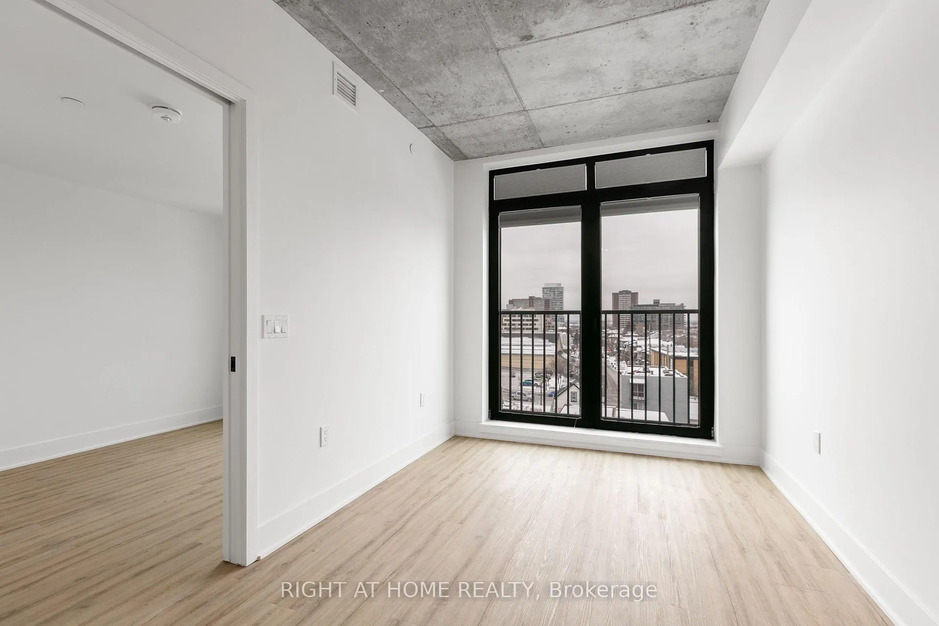 Photo 8 of Unit 610, 377 Winona Avenue, Ottawa, Westboro South — HOMEH