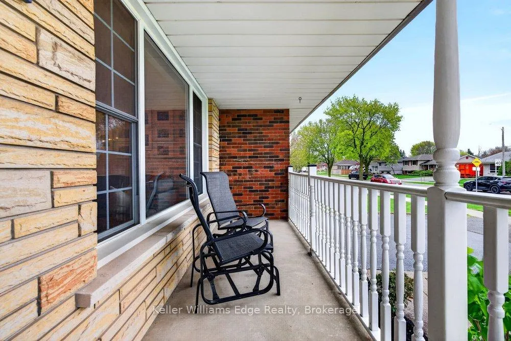 Photo 4 of 1313 Tavistock Drive, Burlington, Mountainside — HOMEH