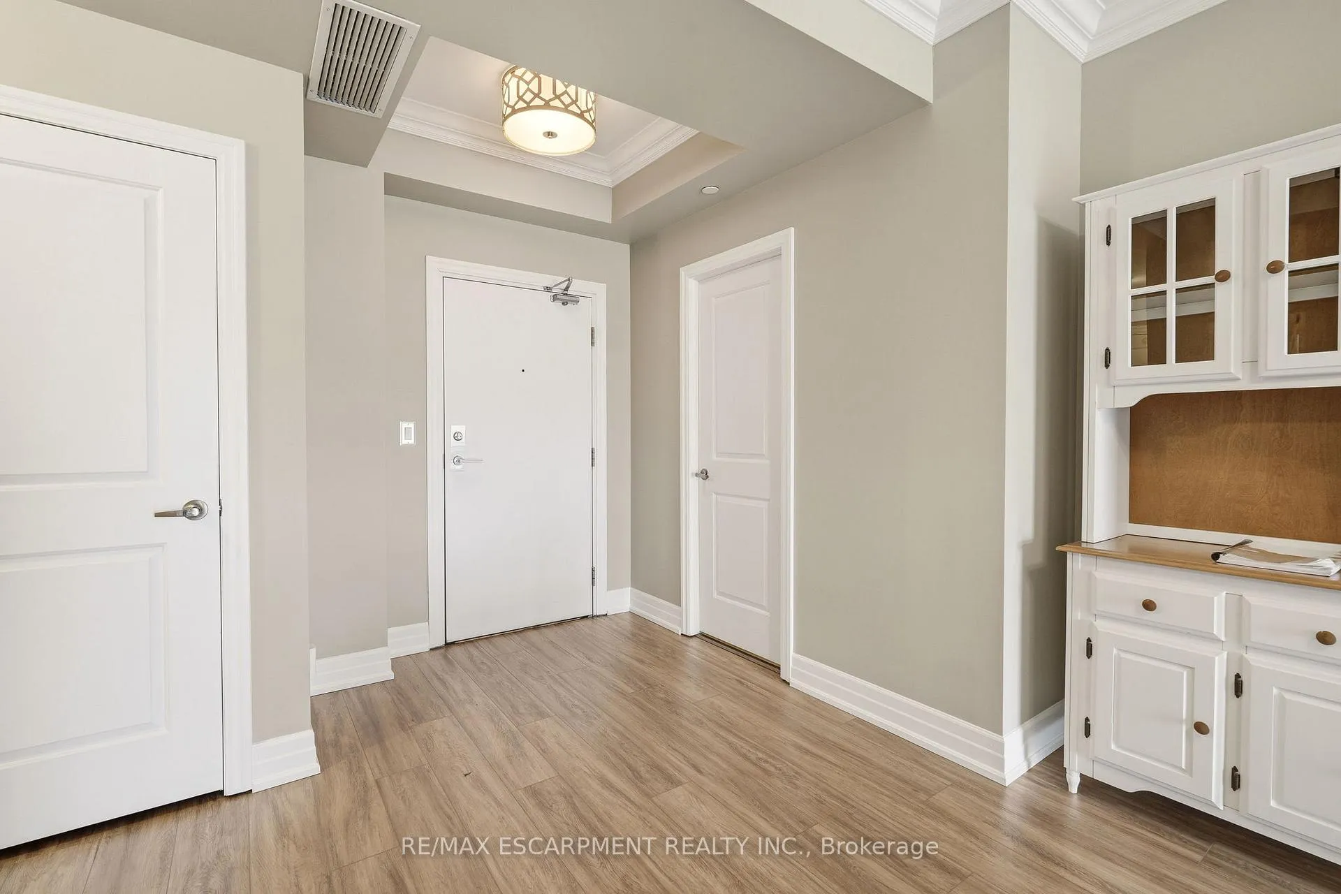 Photo 9 of Unit 308, 2300 Upper Middle Road, Oakville, Glen Abbey — HOMEH