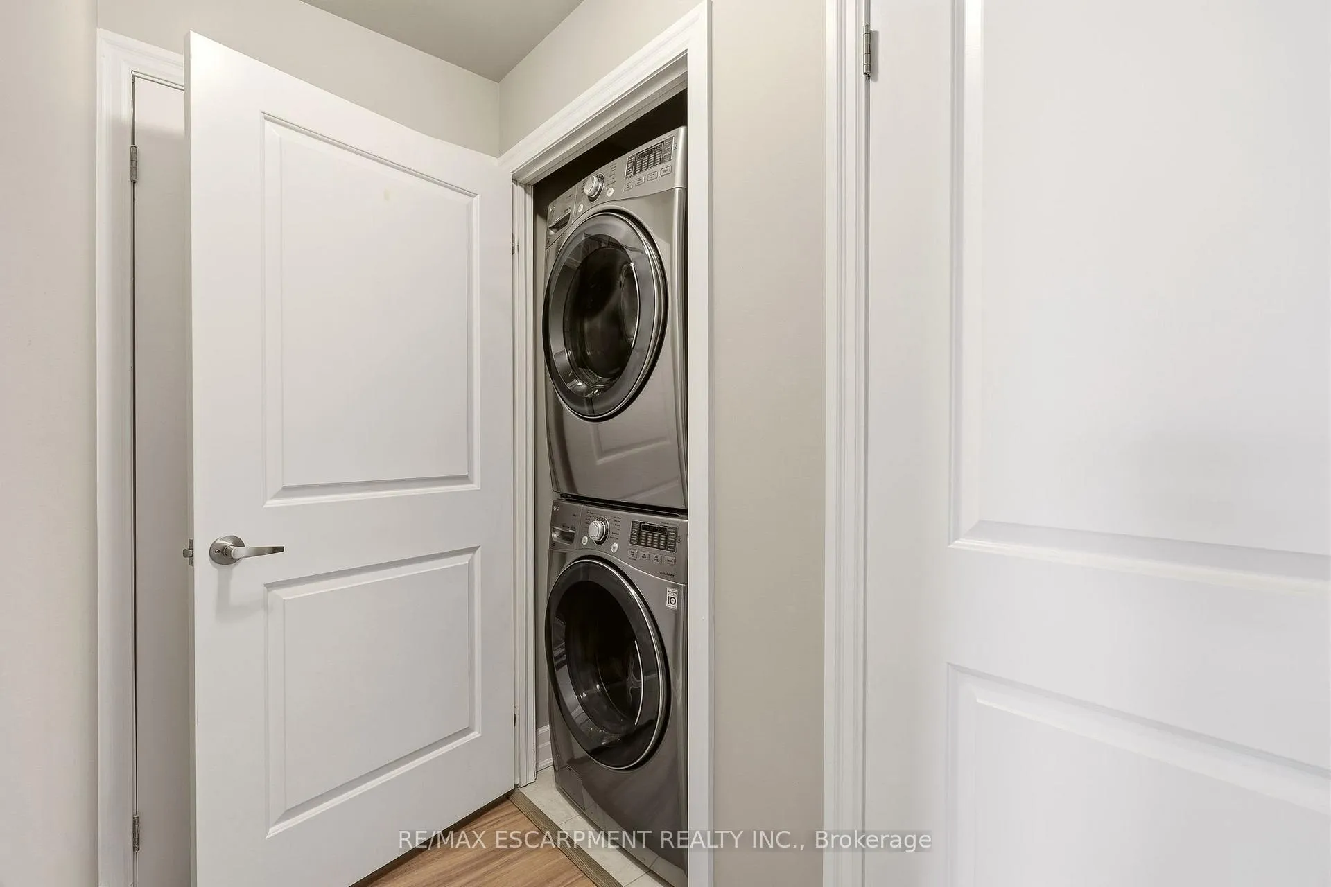 Photo 29 of Unit 308, 2300 Upper Middle Road, Oakville, Glen Abbey — HOMEH