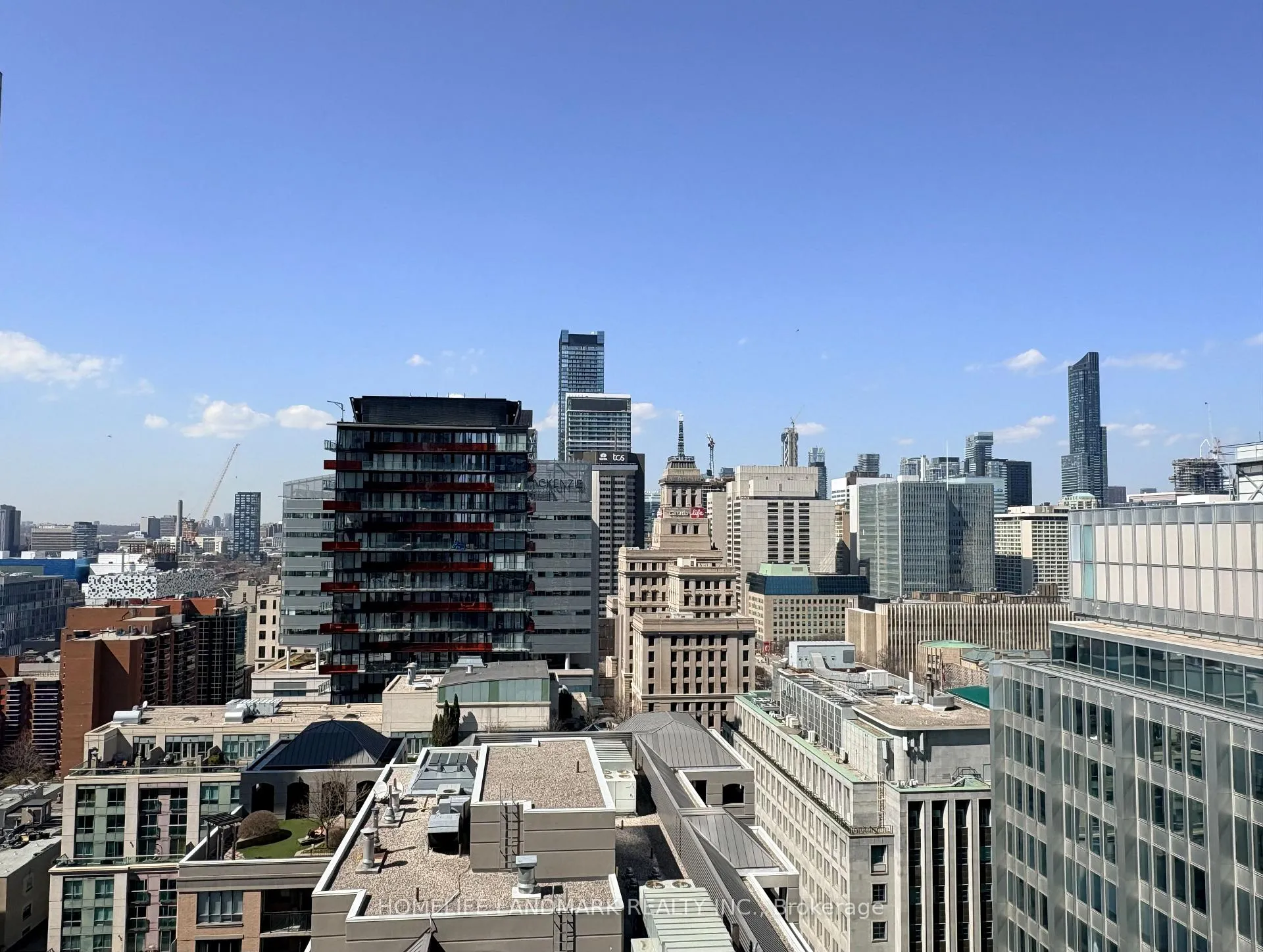 Photo 6 of Unit 2206, 126 Simcoe Street, Toronto, Waterfront Communities — HOMEH
