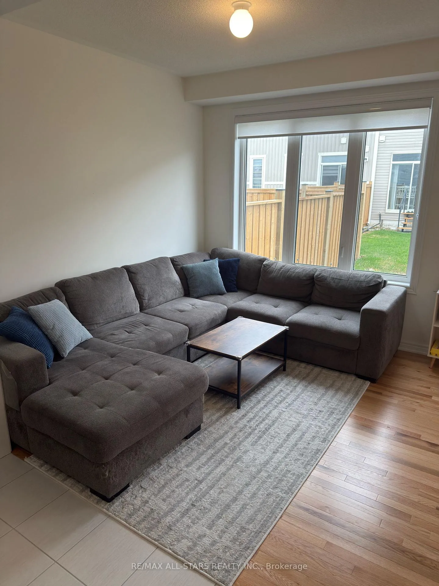 Photo 10 of 703 Potawatomi Crescent, Shelburne — HOMEH