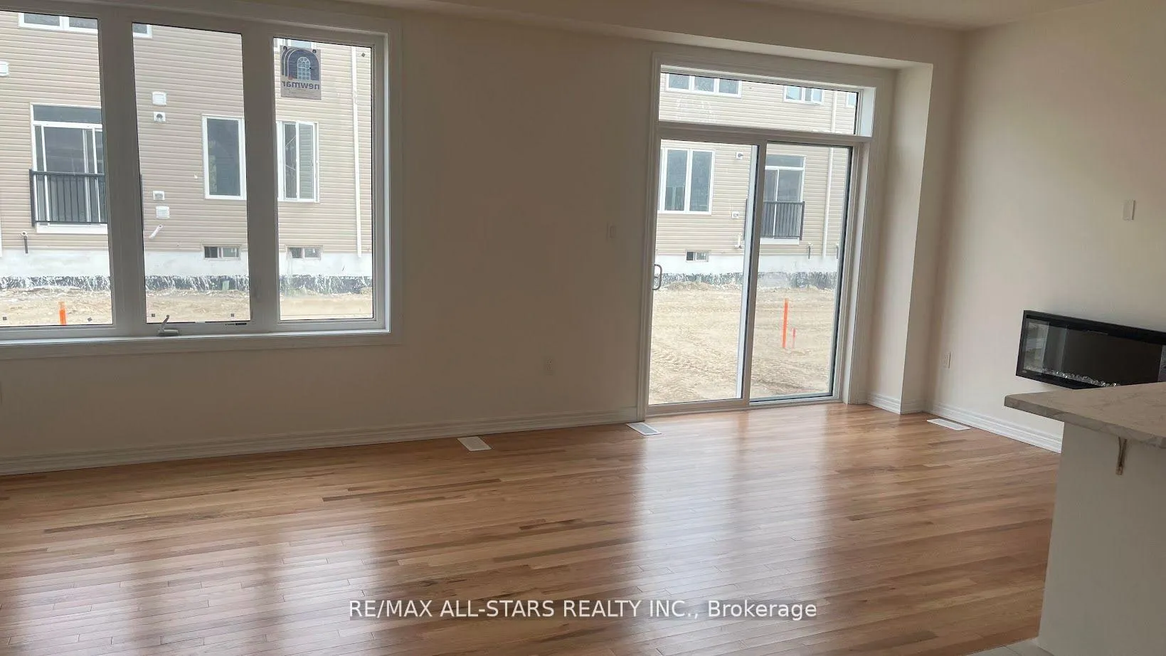 Photo 11 of 703 Potawatomi Crescent, Shelburne — HOMEH