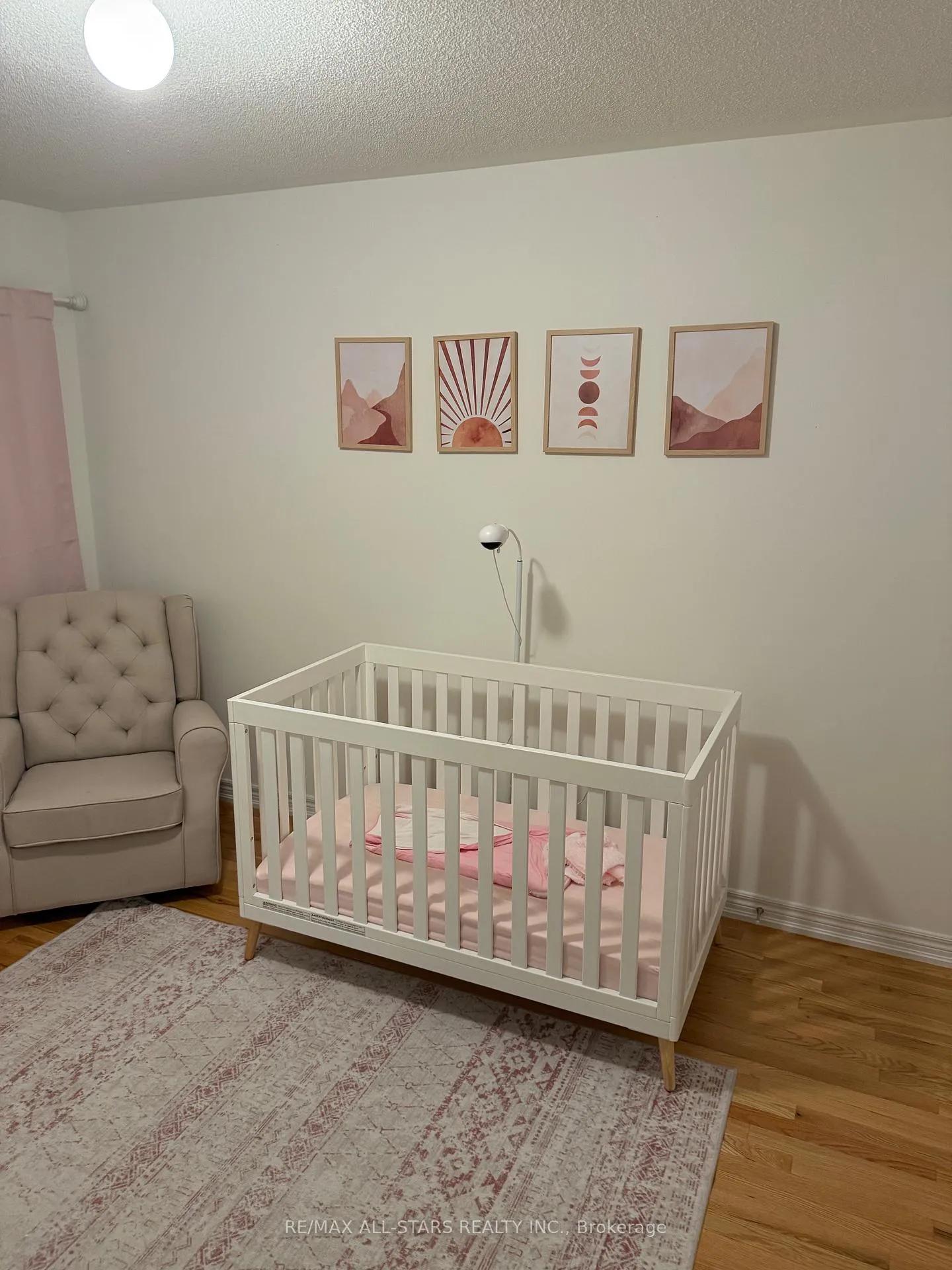 Photo 13 of 703 Potawatomi Crescent, Shelburne — HOMEH