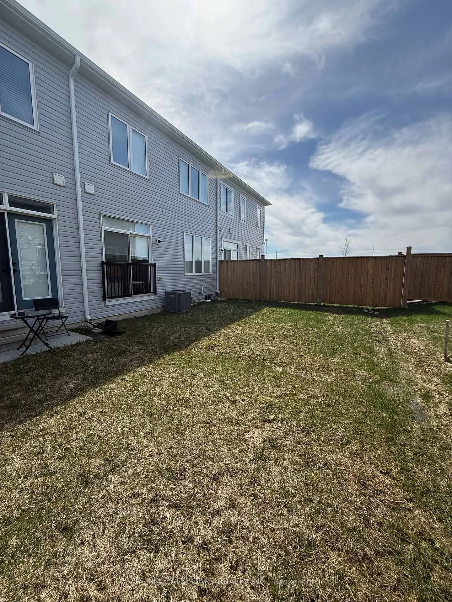 Photo 16 of 703 Potawatomi Crescent, Shelburne — HOMEH