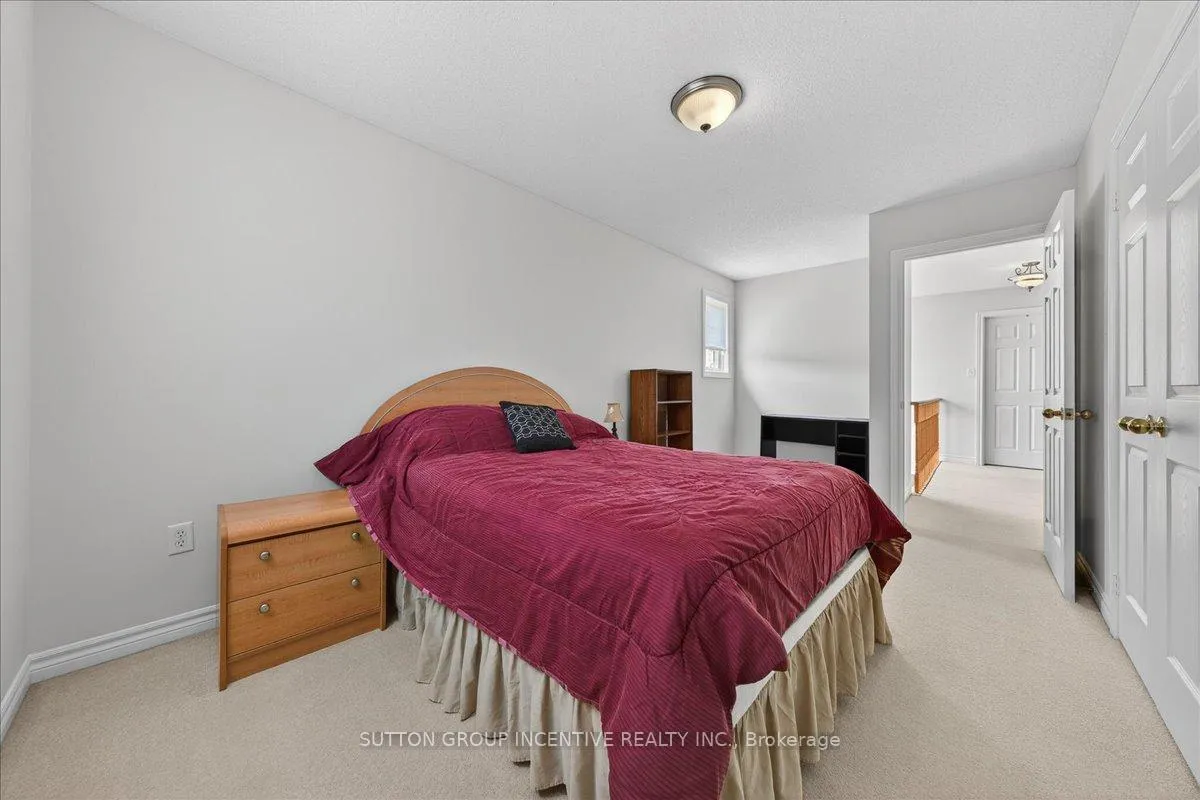 Photo 25 of 6 Silvercreek Crescent, Barrie, Ardagh — HOMEH